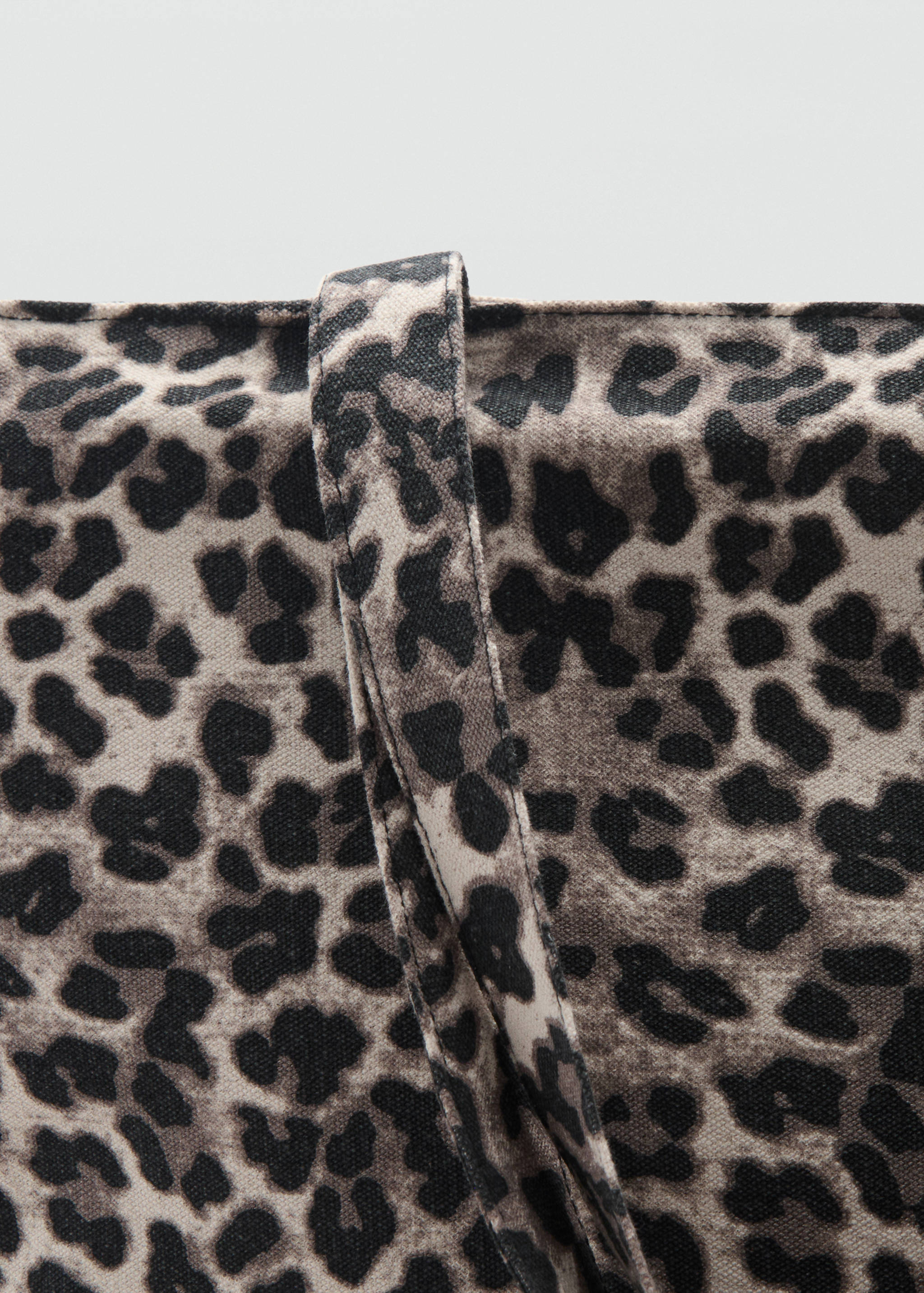 Animal-print tote bag - Details of the article 3