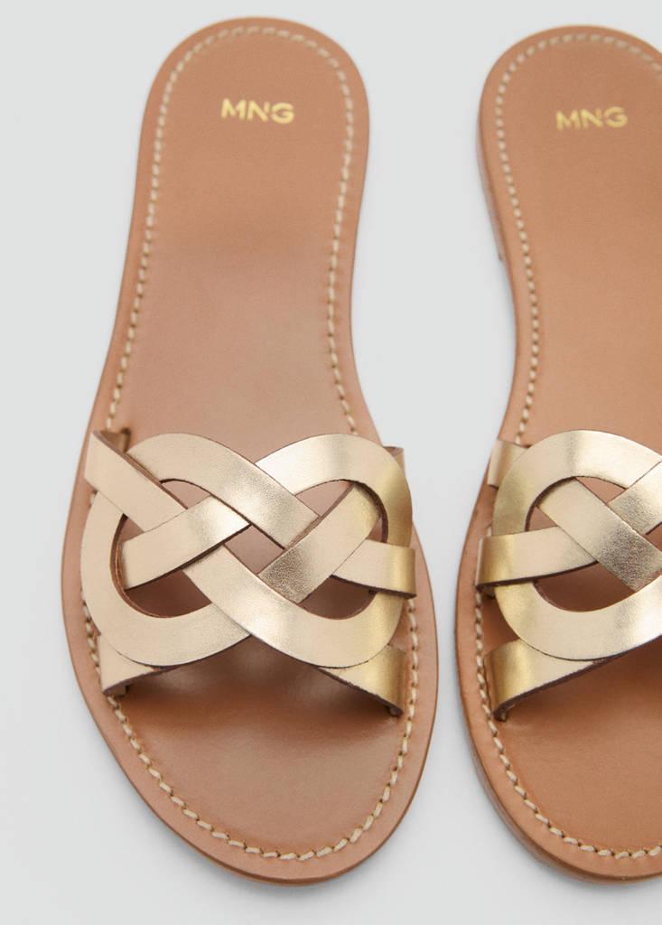 Leather sandals with intertwined strap — Gold