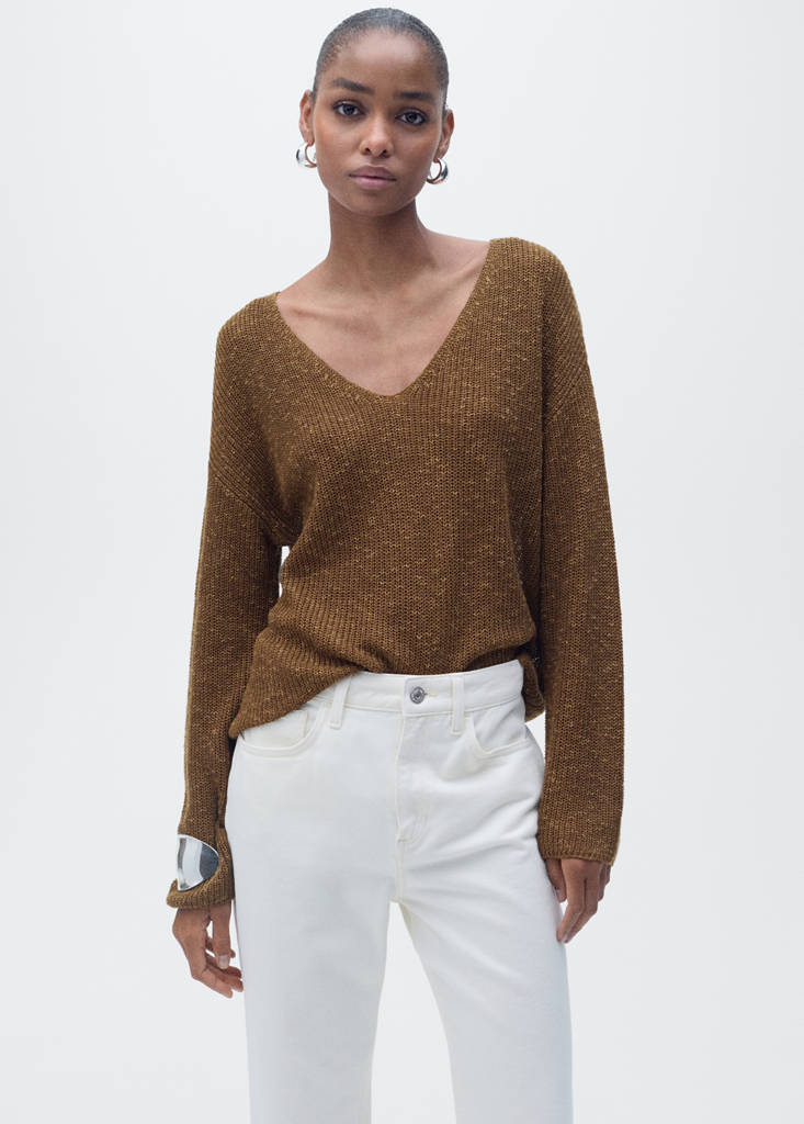 V-neck knit sweater — Tobacco Brown
