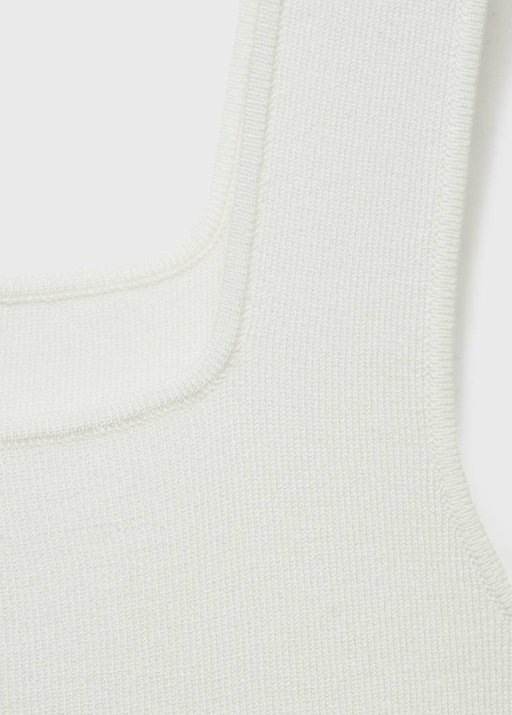 Fine knit top with low neckline — Off White