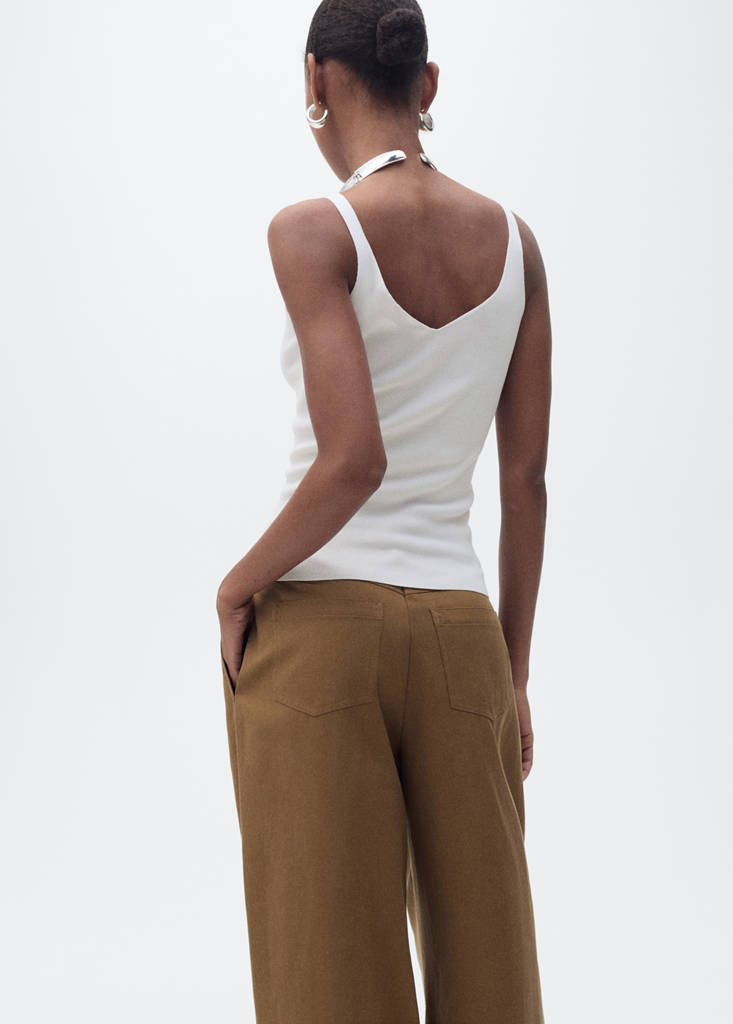 V-neck knit top — Ecru