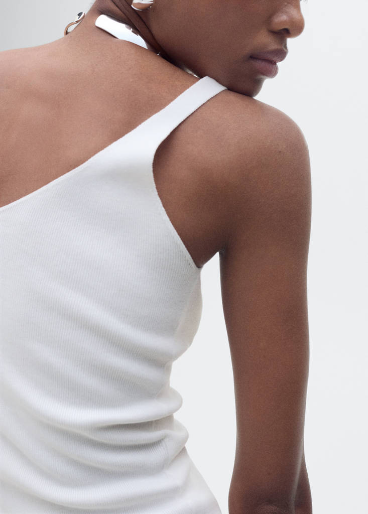 V-neck knit top — Ecru