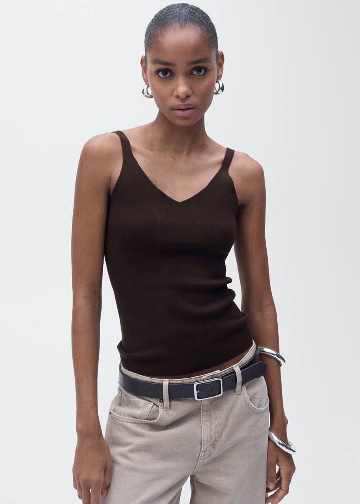 V-neck knit top — Chocolate