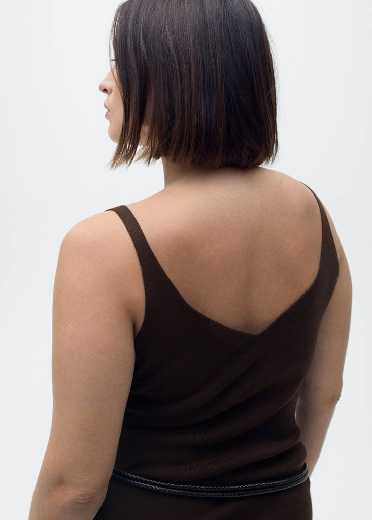 V-neck knit top — Chocolate
