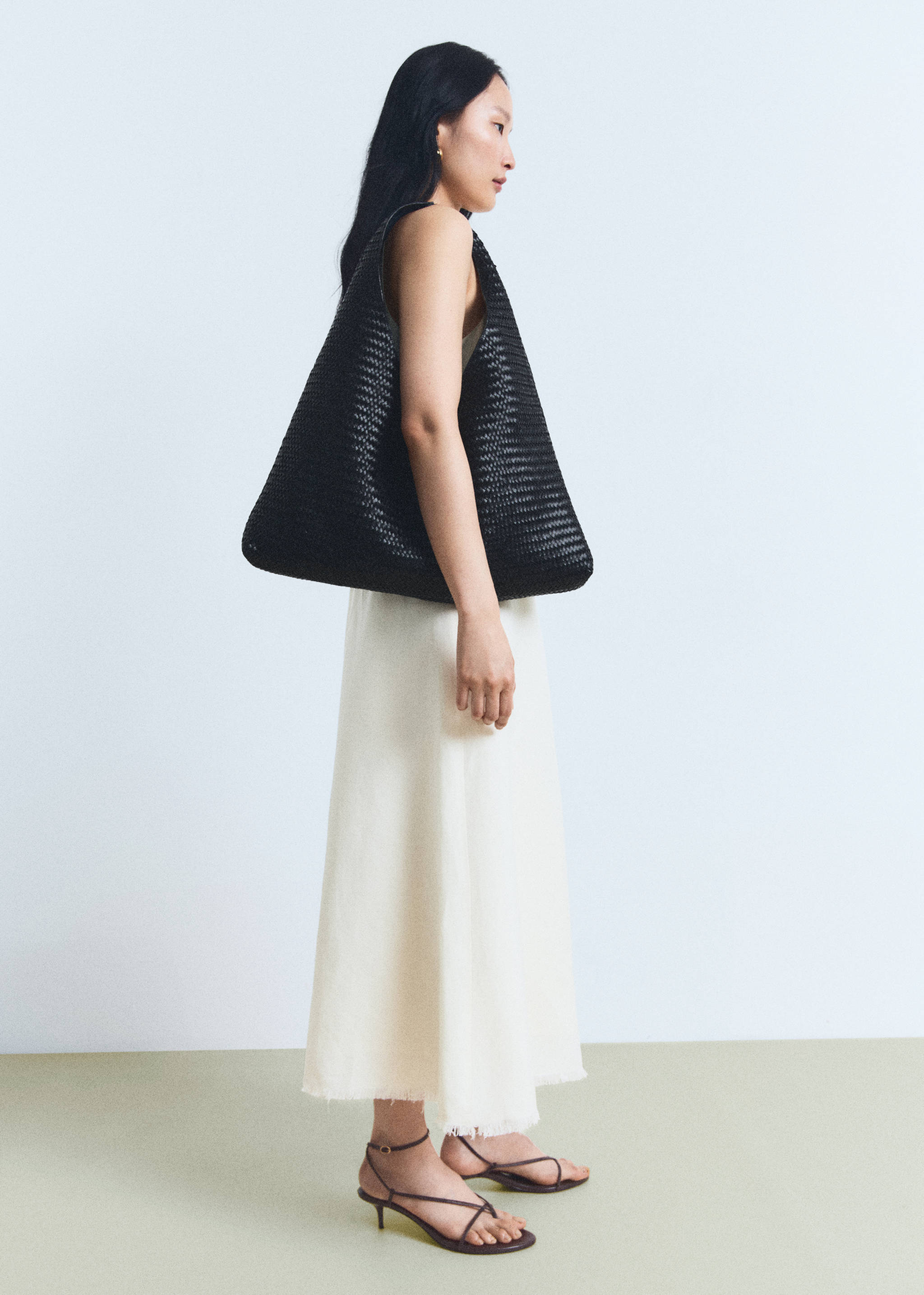 Stor axelväska i flätat läder - Detaljer om artikeln 4