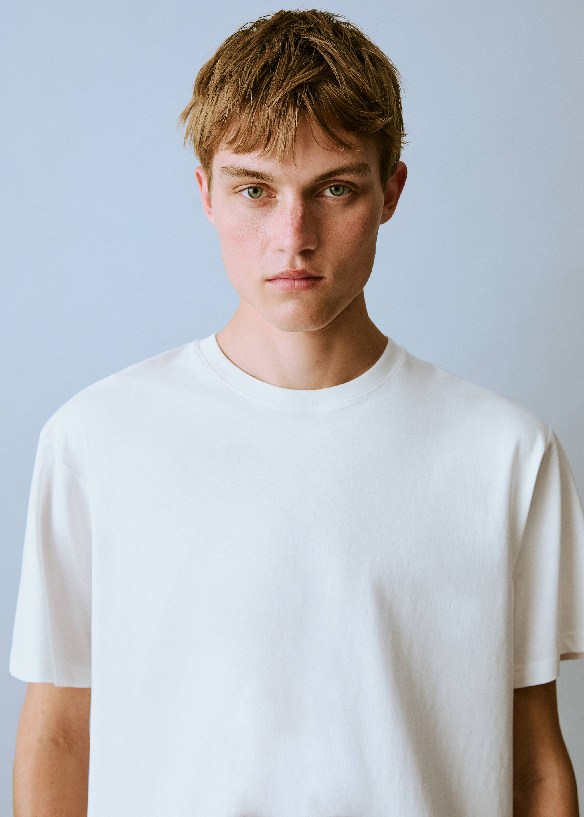 Футболка с принтом - Деталь изделия 1