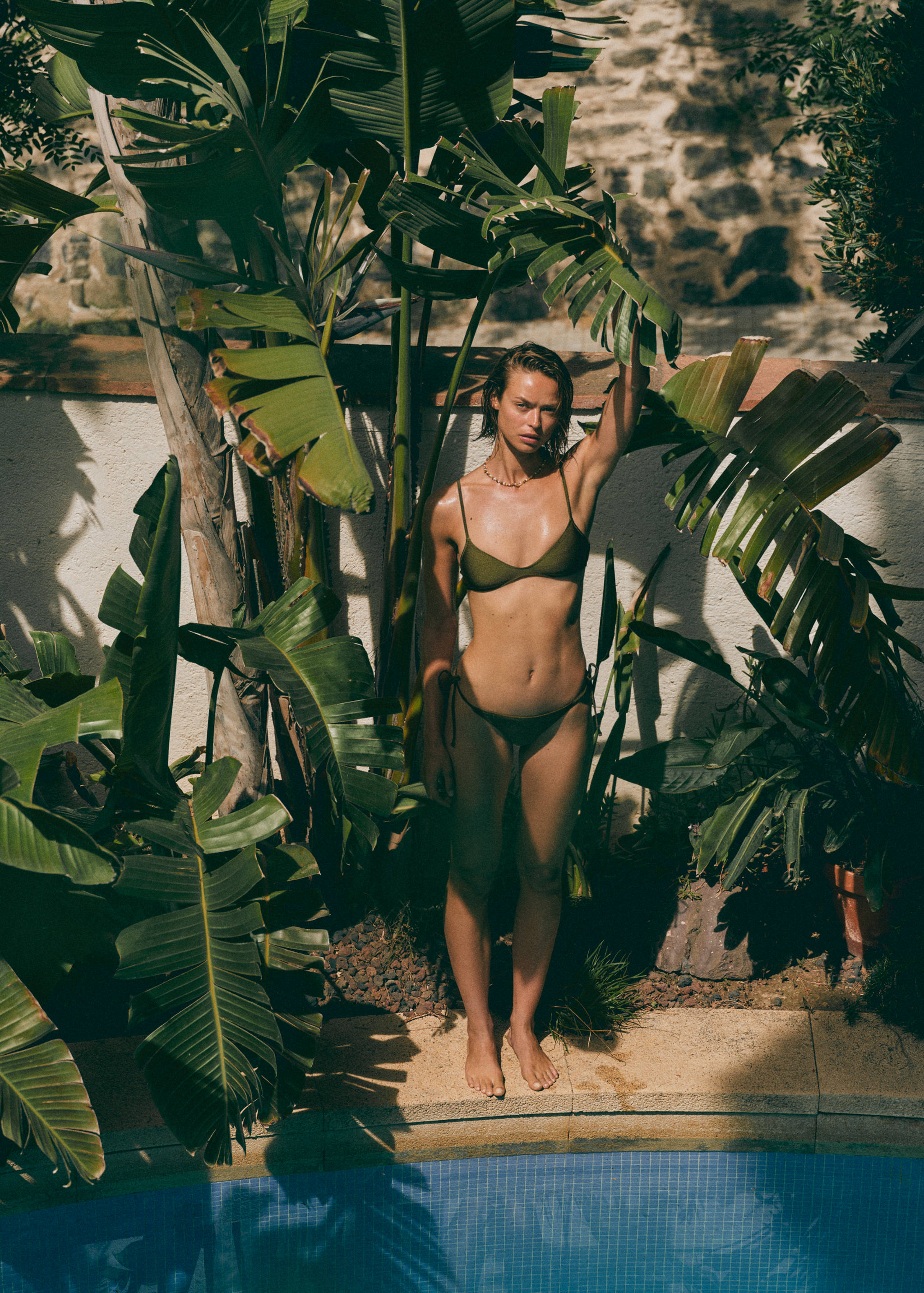 Satin-finish bikini bottoms - General plane