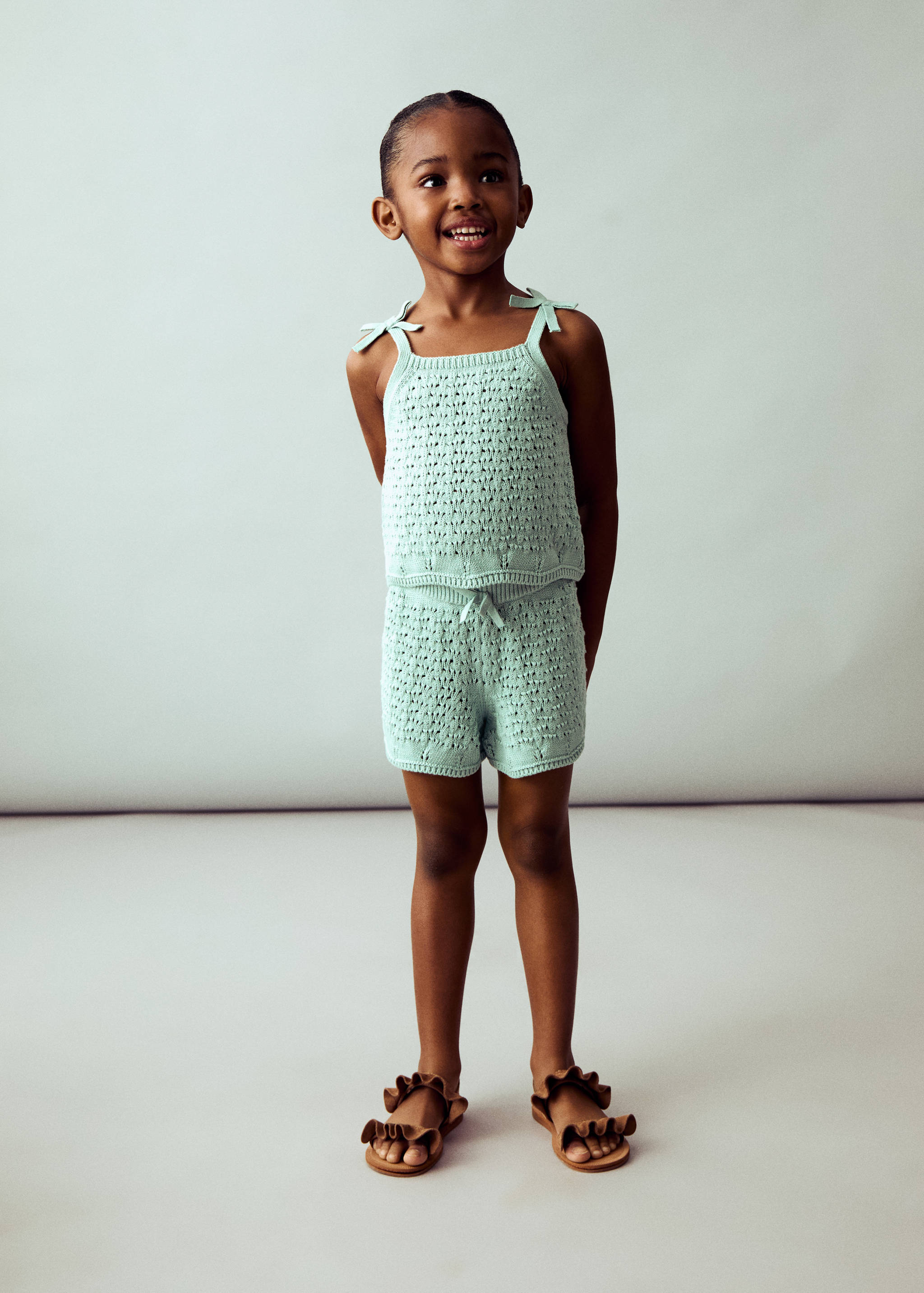 Crochet top with straps - General plane