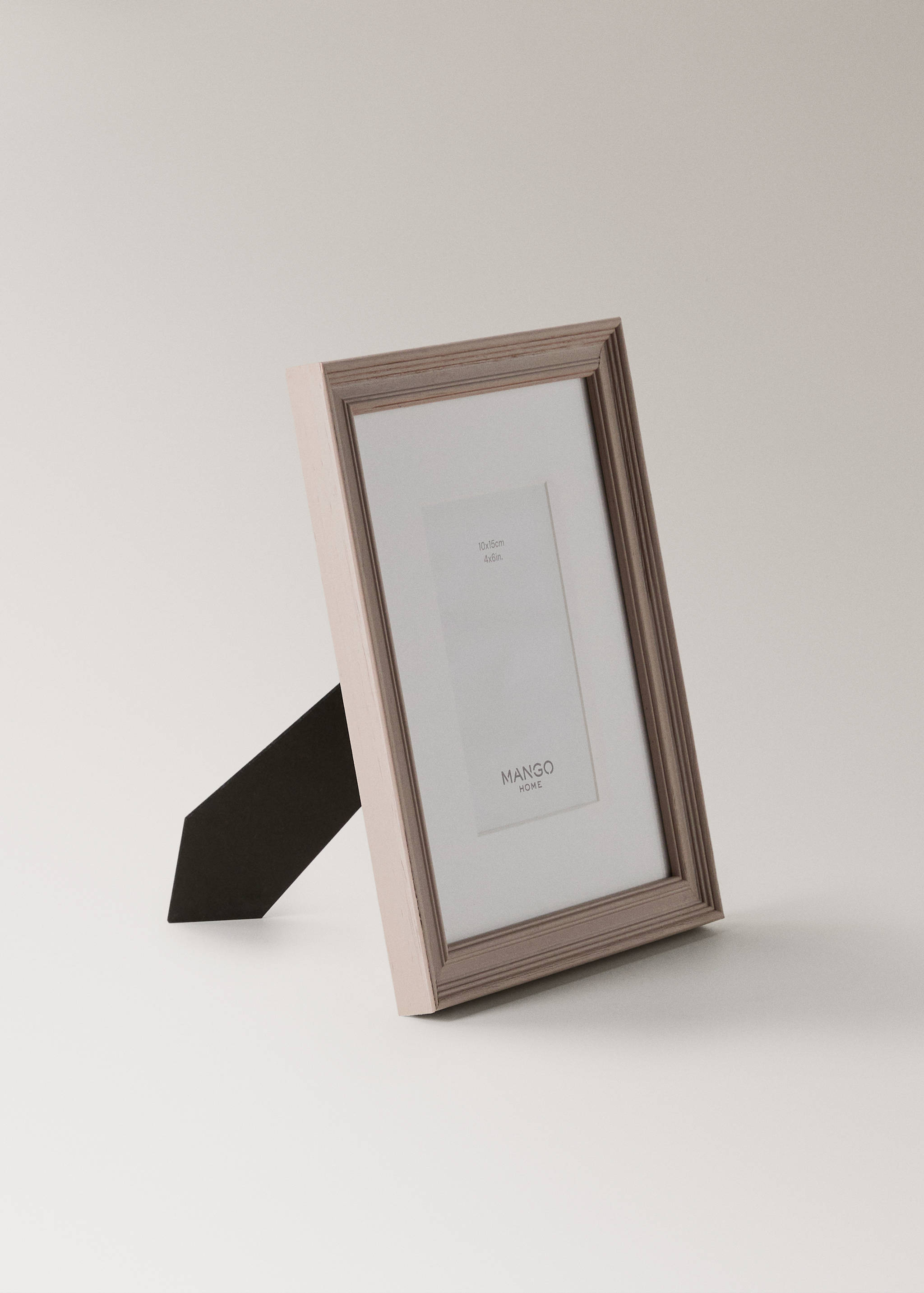 Medium wooden passe-partout frame - Details of the article 1