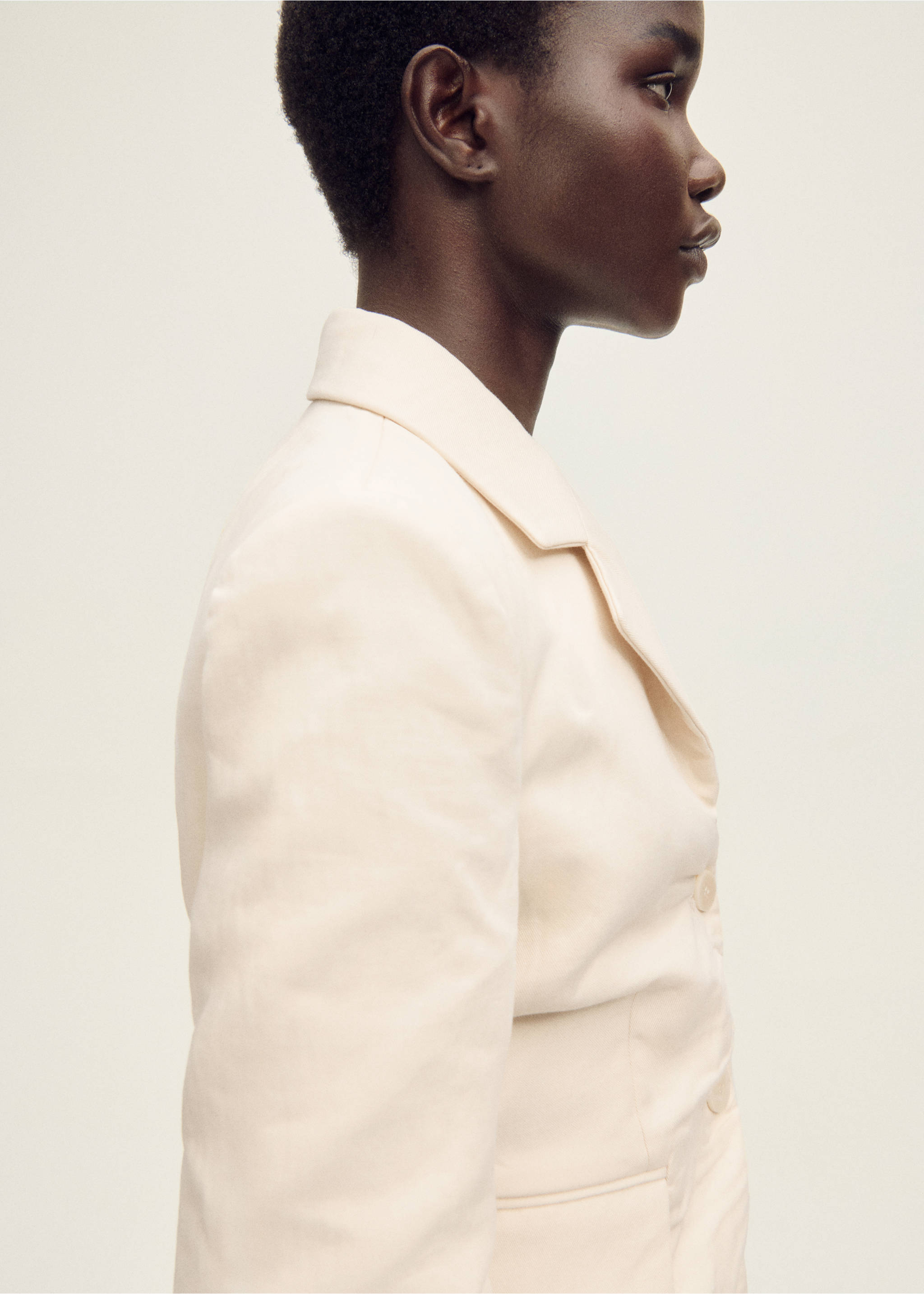 Blazer de costume lin mélangé effet froissé - Détail de l'article 1, Écru. Ref: 87037717-00.