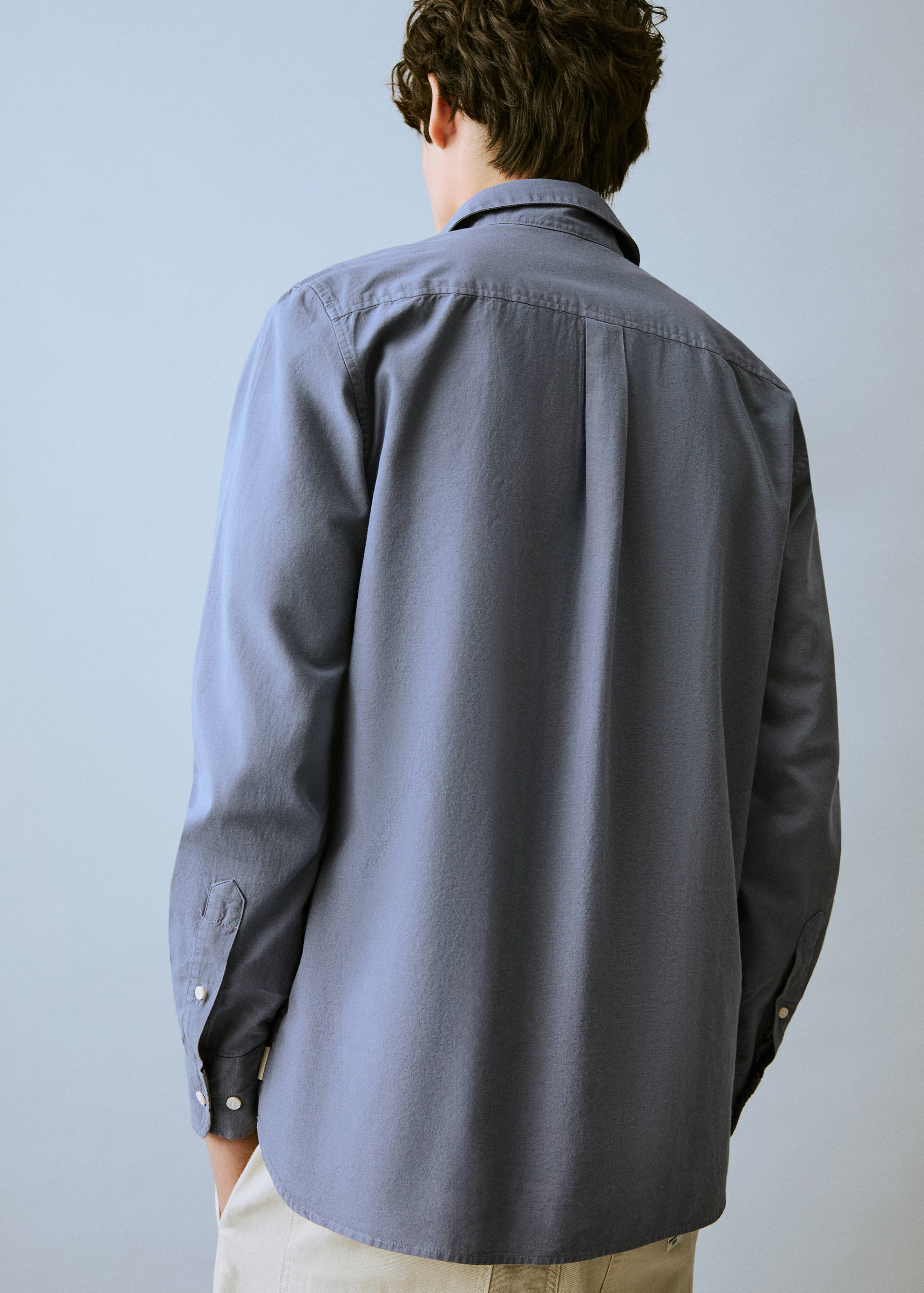 Linen oxford shirt - Reverse of the article
