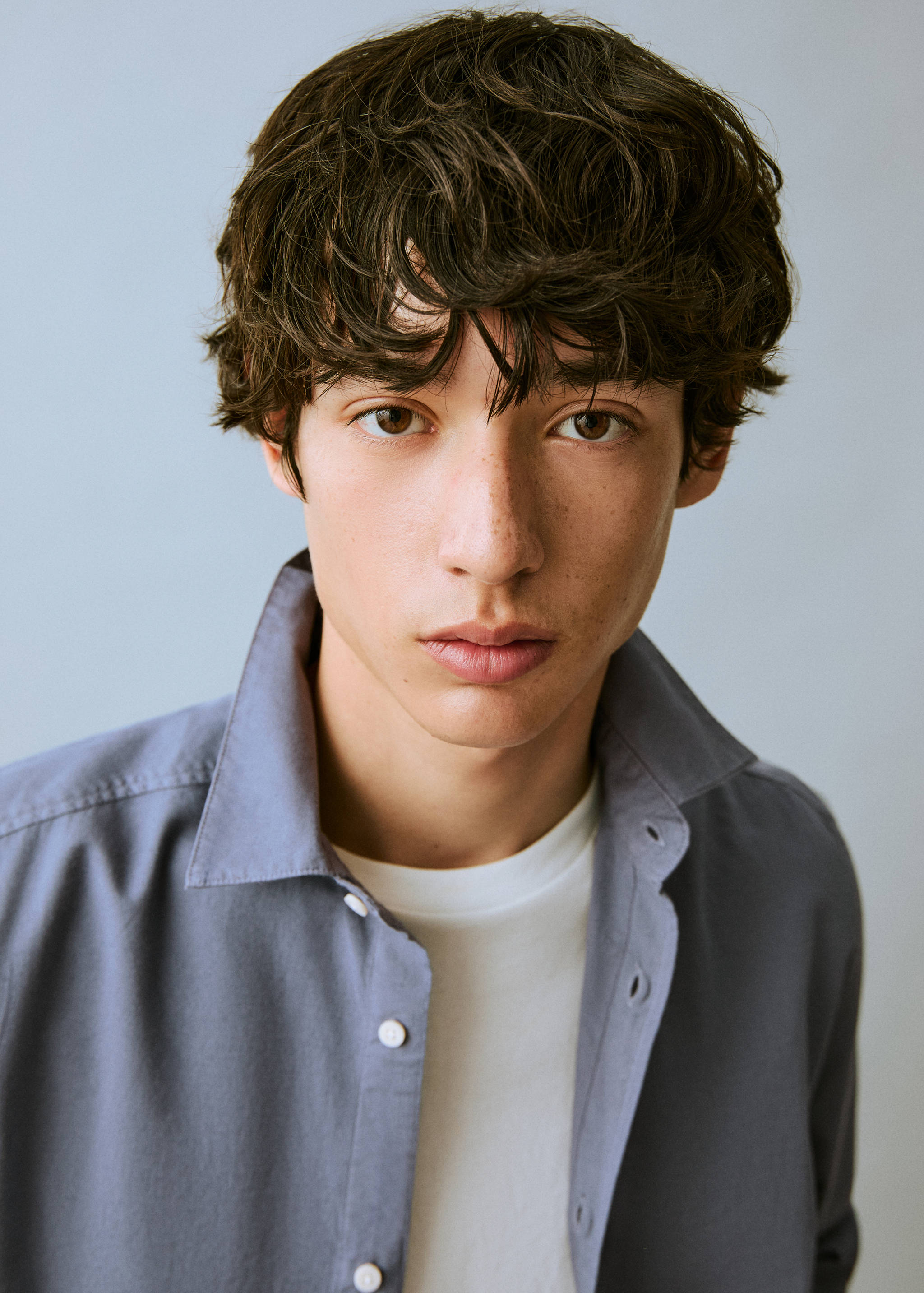 Linen oxford shirt - Details of the article 1