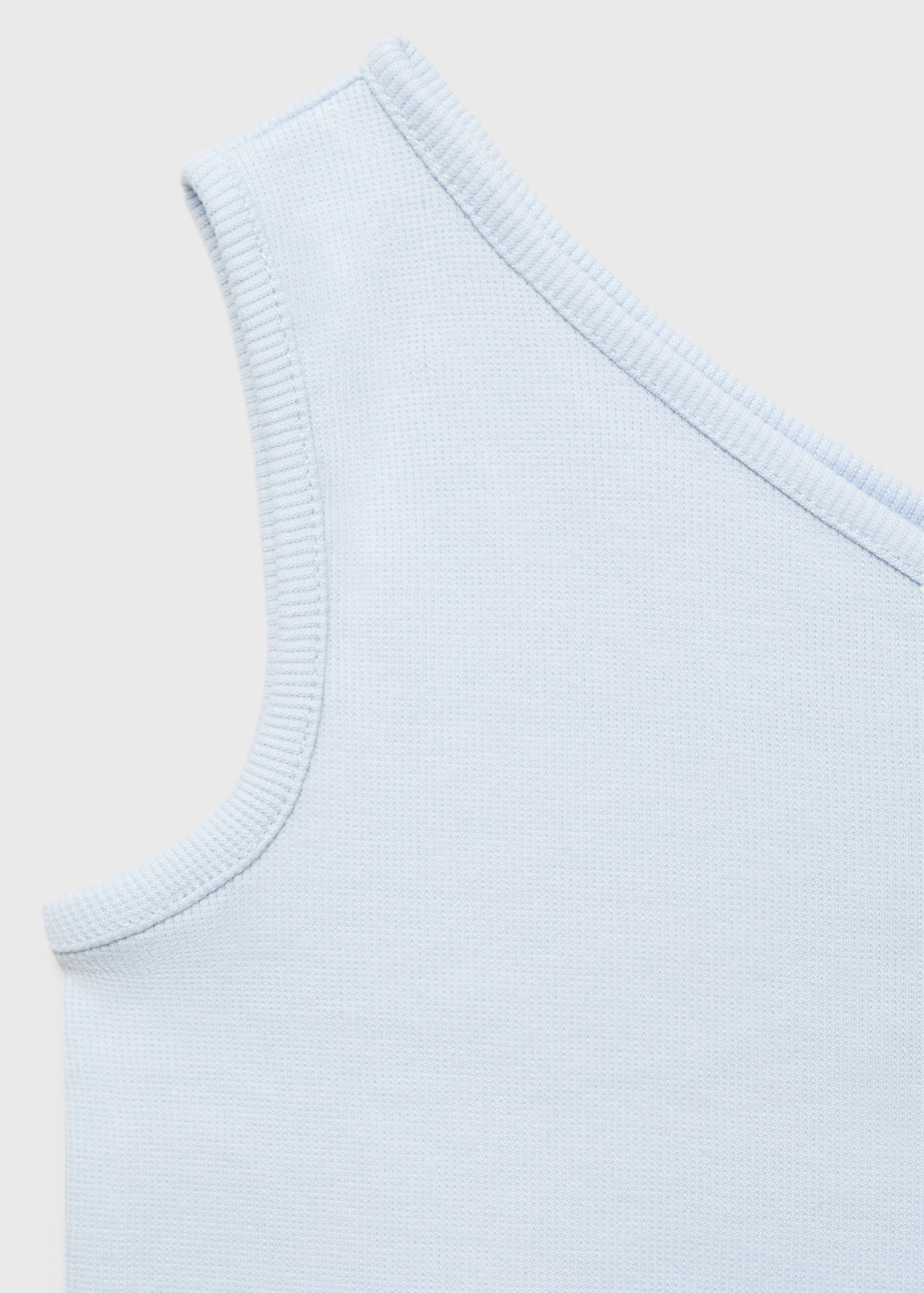 Asymmetrical ribbed top - Details of the article 8