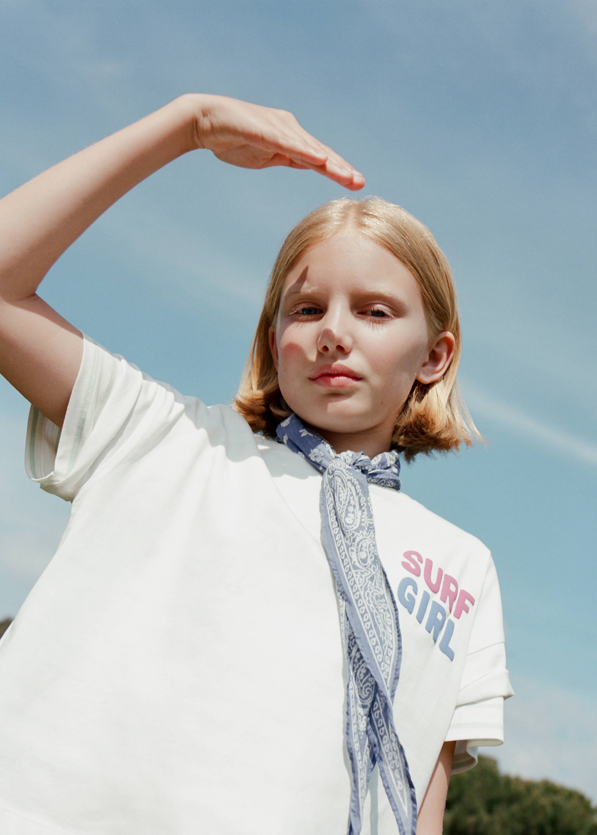 Embossed cotton t-shirt - Details of the article 6