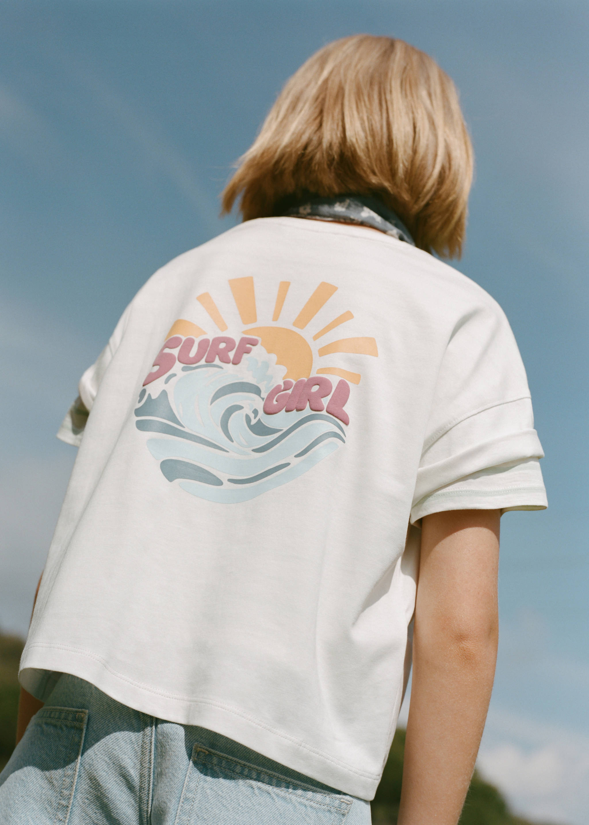 Embossed cotton t-shirt - Details of the article 5