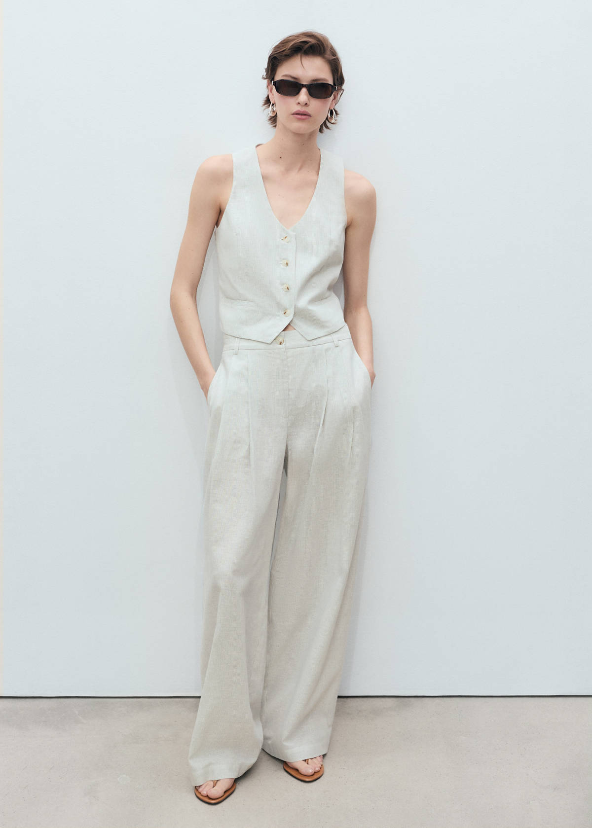 Straight-fit linen-blend suit trousers — Ecru