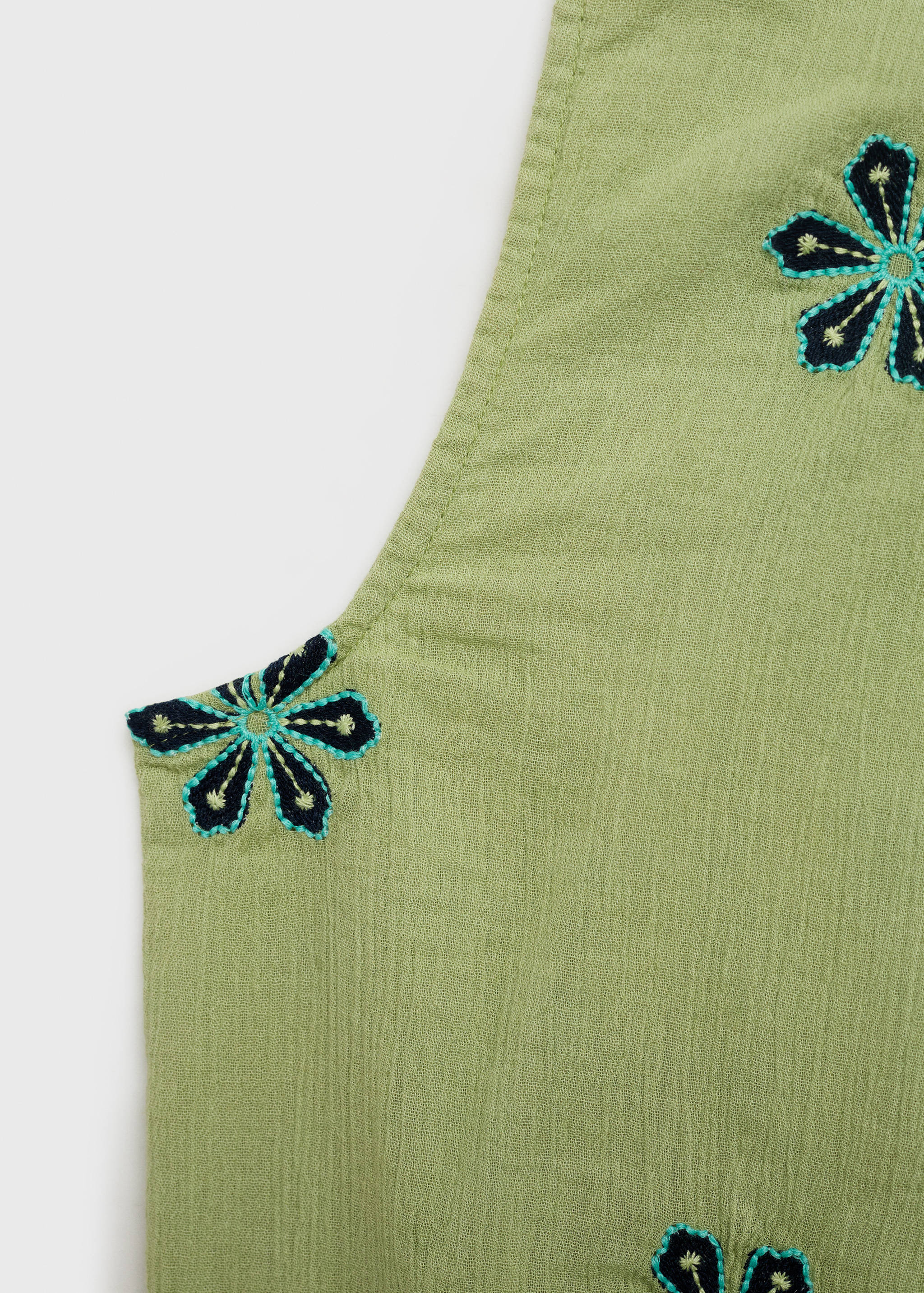 Asymmetrical embroidered top - Details of the article 8