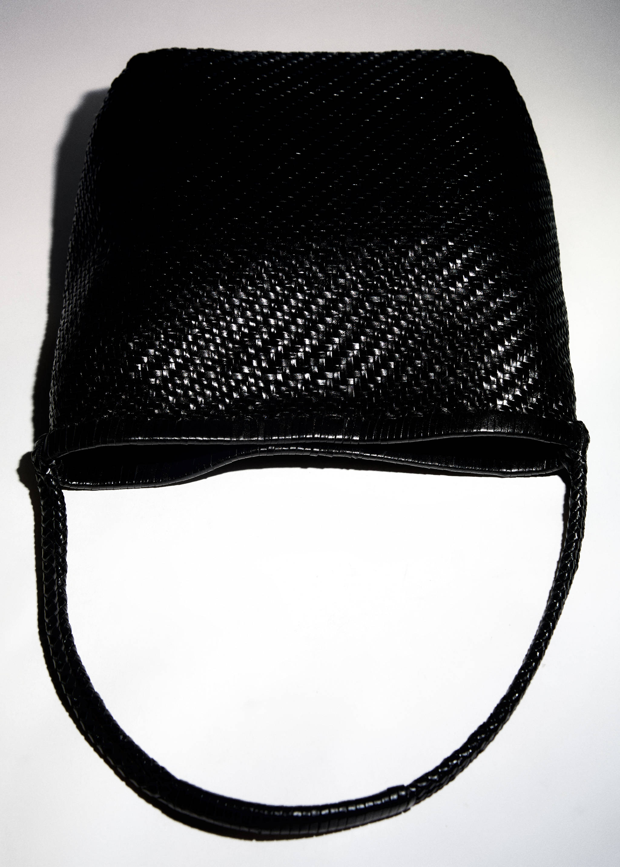 Bolso hombro mediano piel trenzado - Detalle del artículo 5