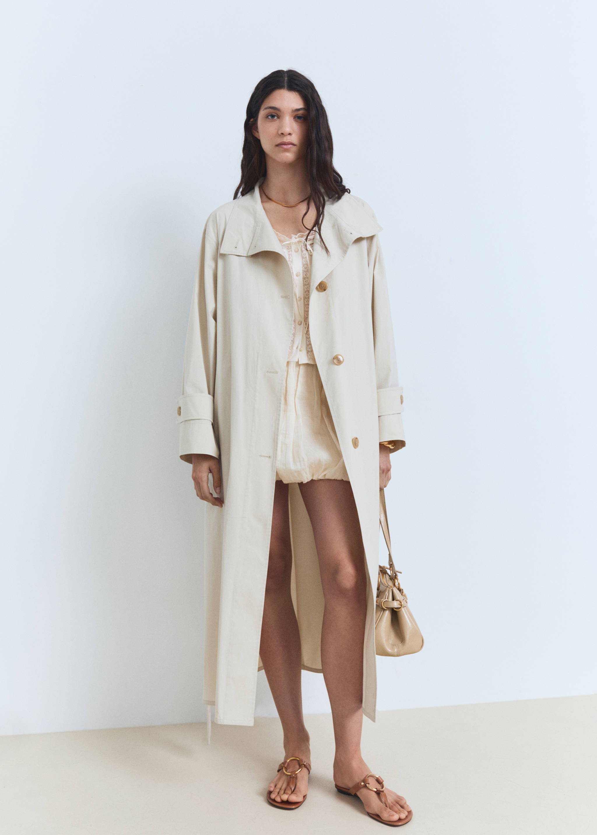 Cotton blouse with lace details - General plane