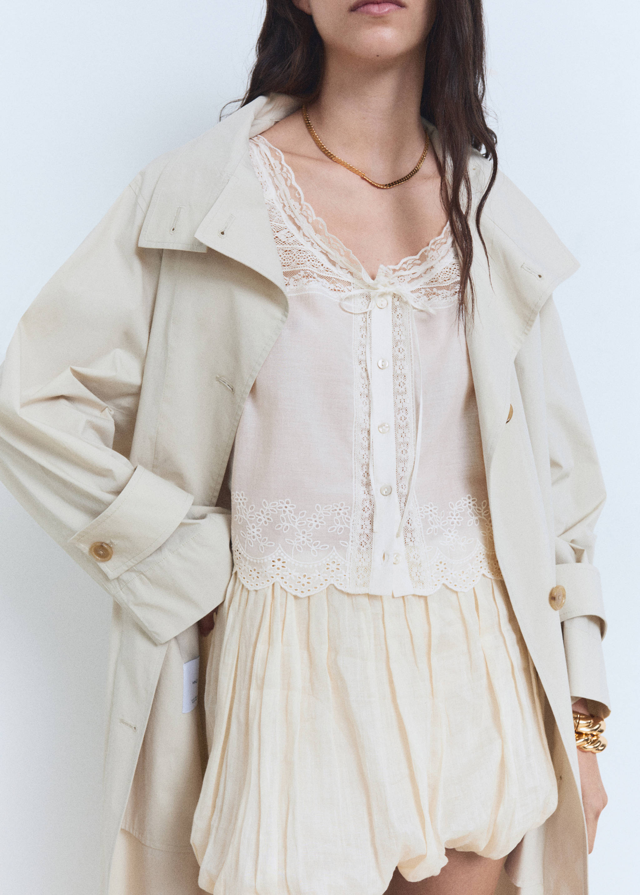 Cotton blouse with lace details - Details of the article 6