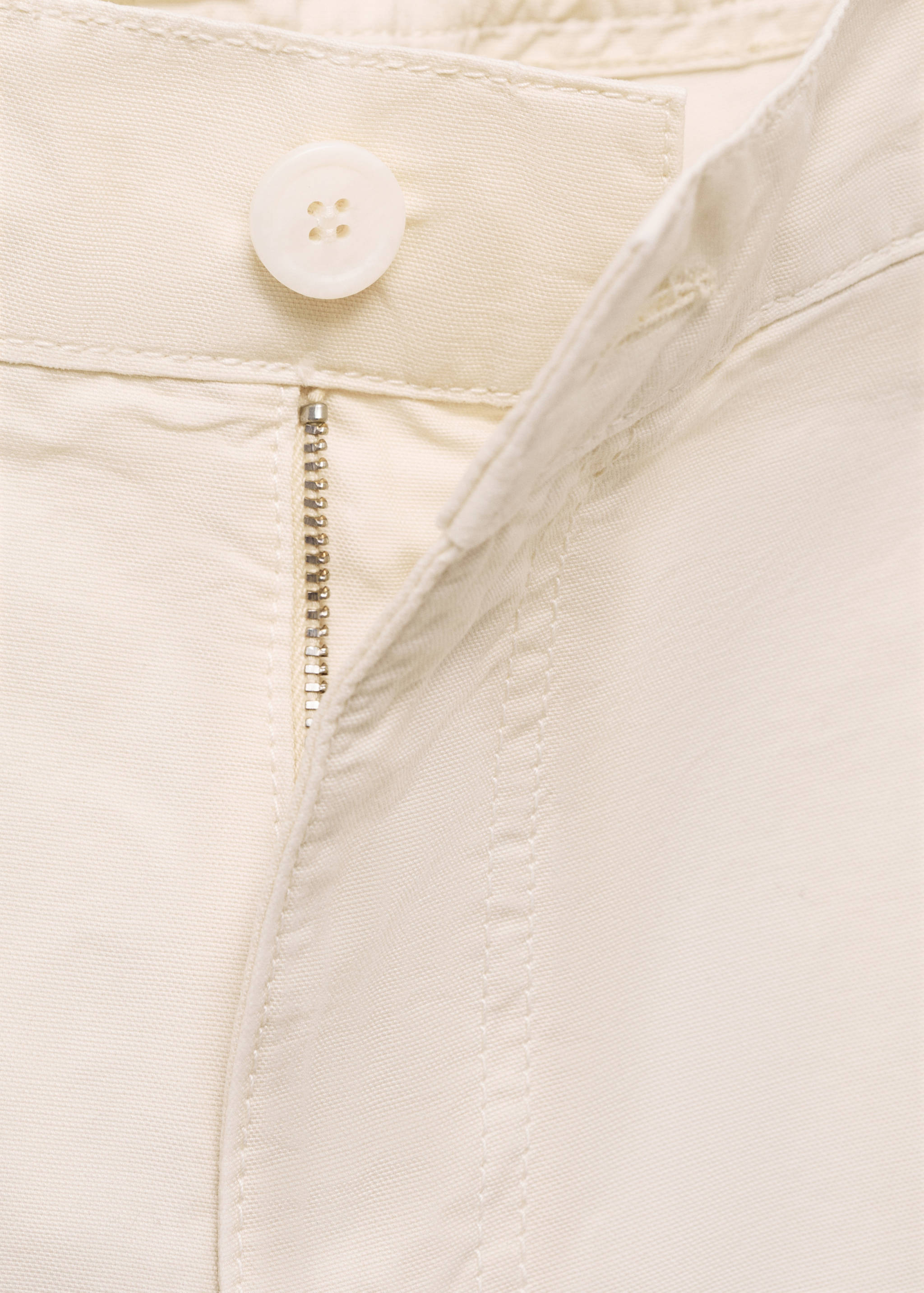 Cargo Bermuda shorts - Reverse of the article