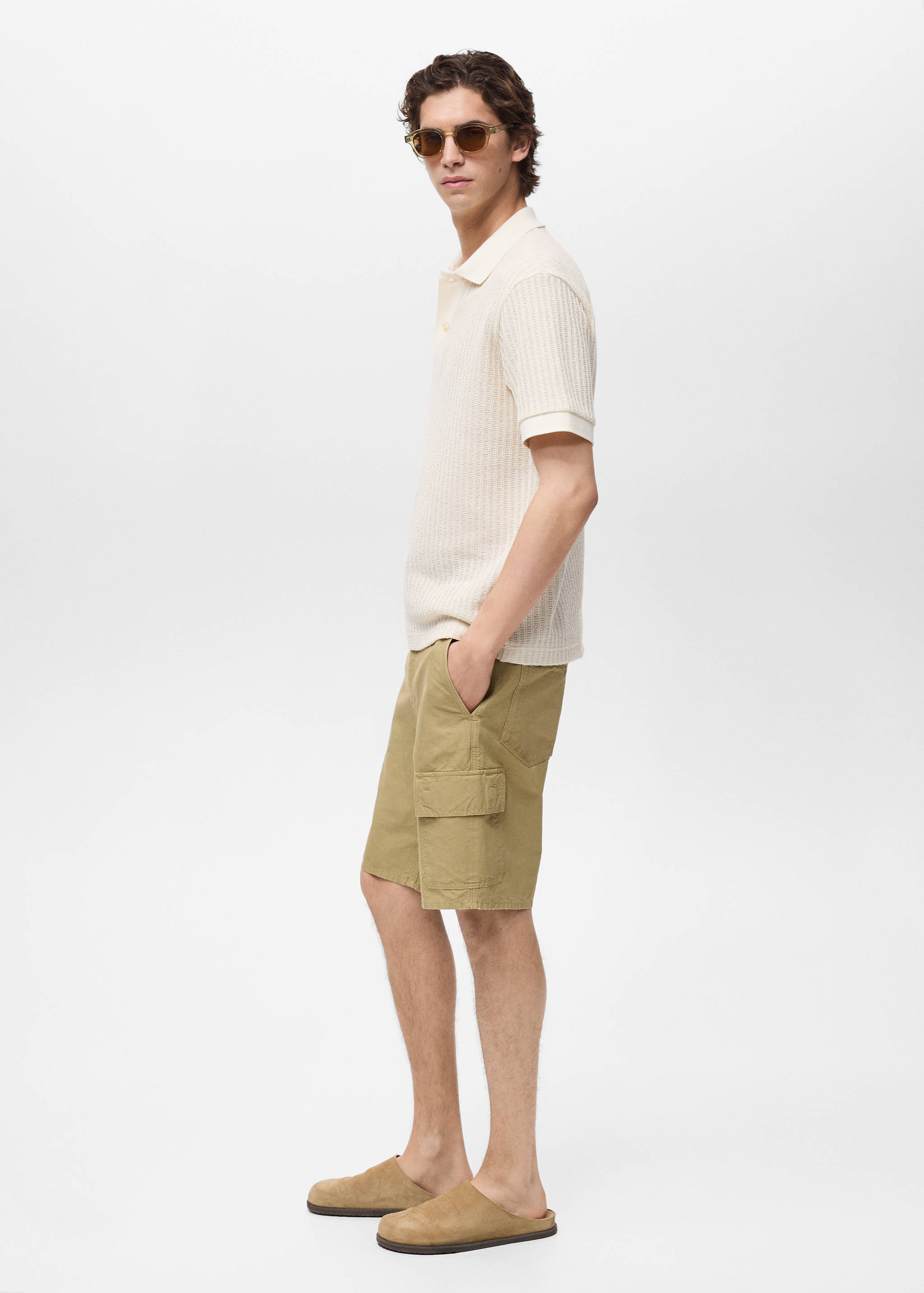 Cargo Bermuda shorts - Details of the article 2