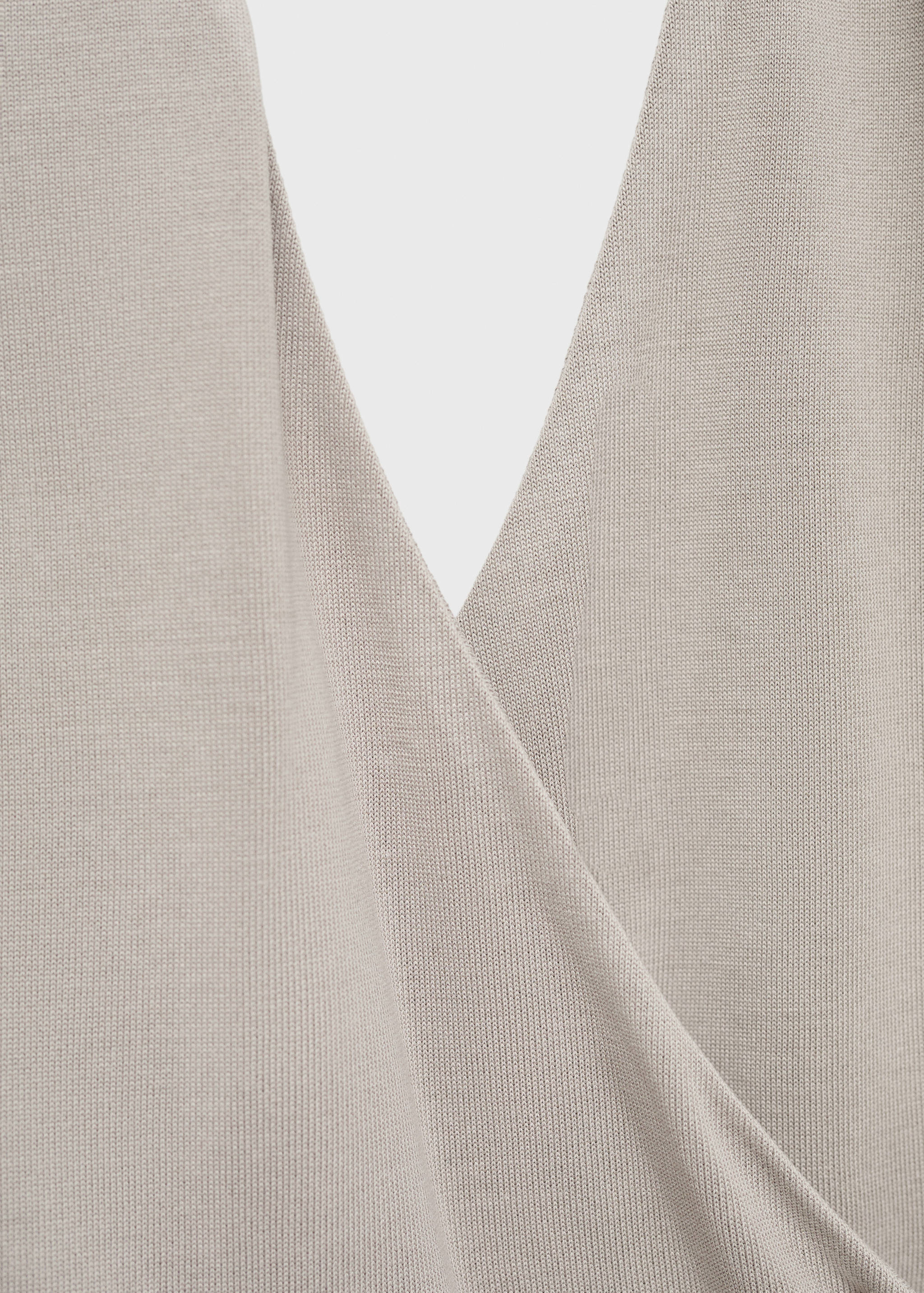 Halter-neck crossover top - Details of the article 8