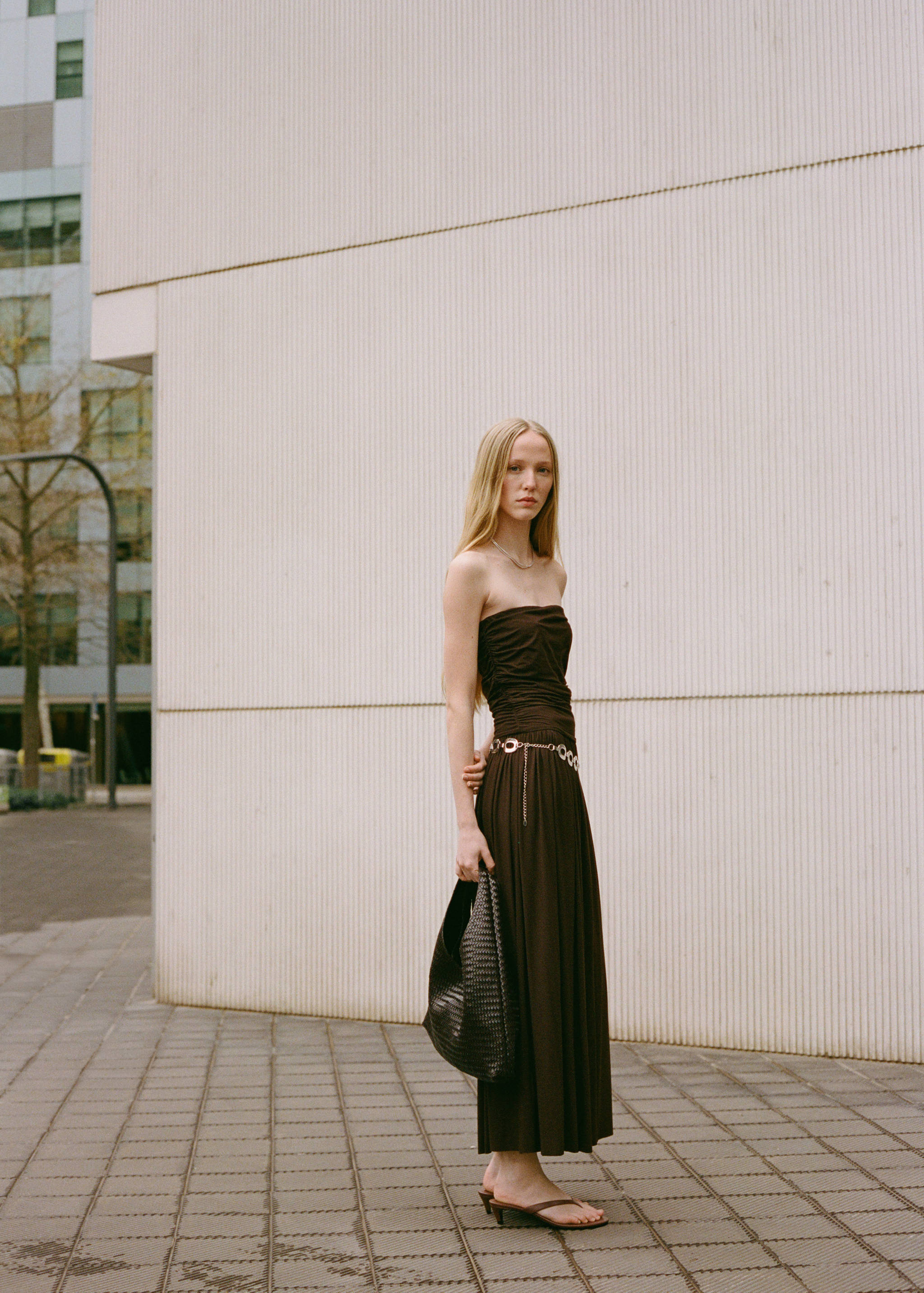 Combined strapless dress - Details of the article 6