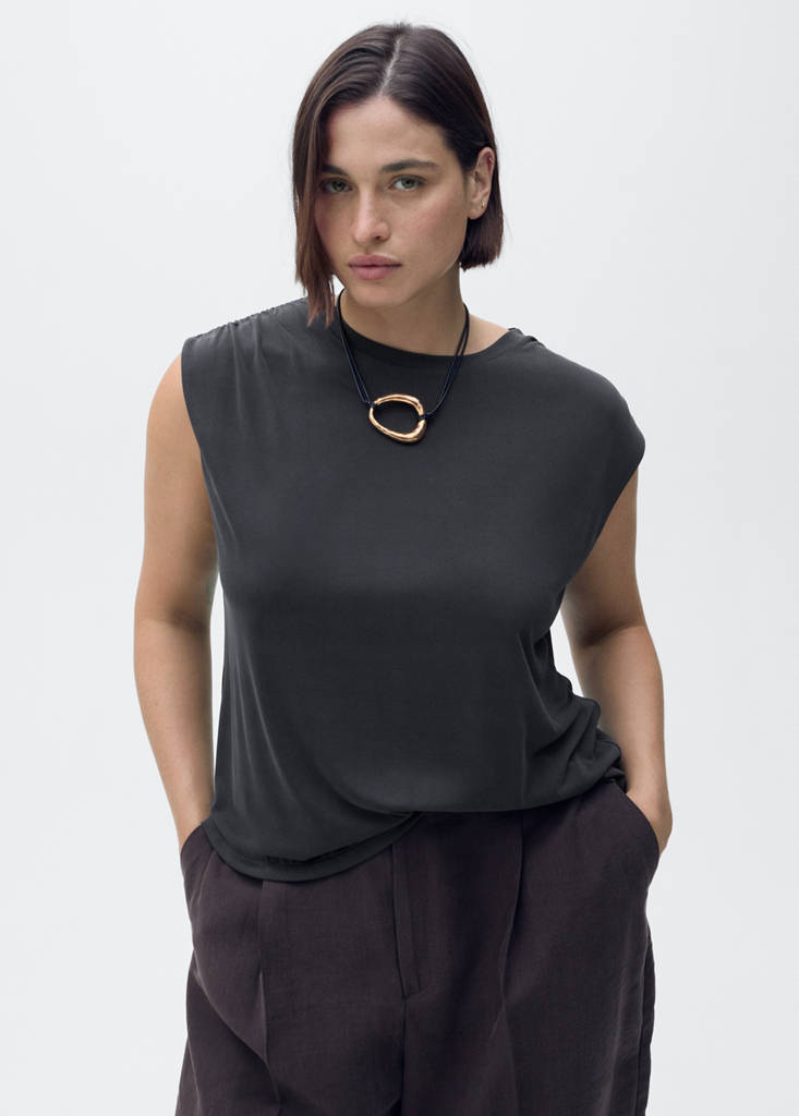Flowy t-shirt with gathered shoulders — Charcoal