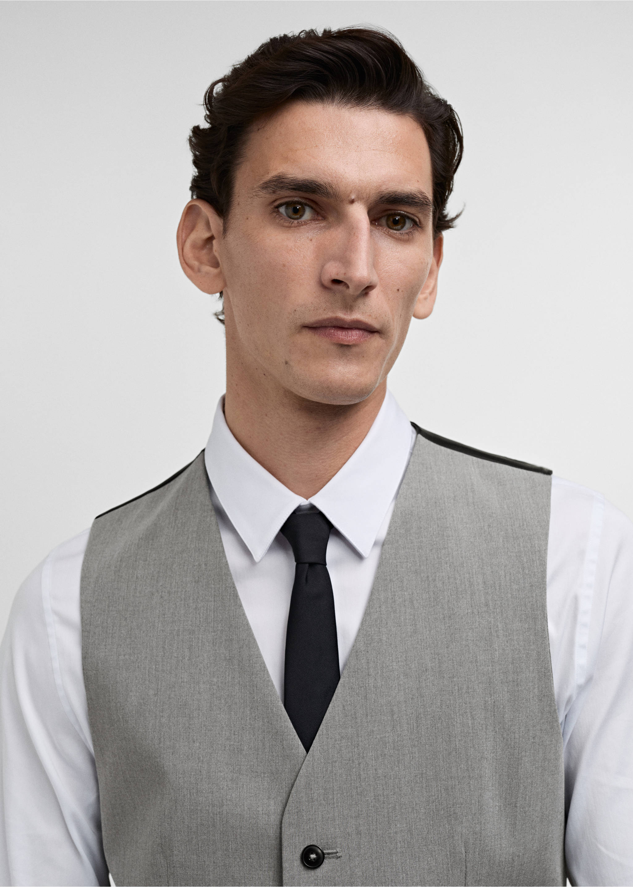 Chaleco traje París super slim fit - Detalle del artículo 1, Gris. Ref: 87040253-00.
