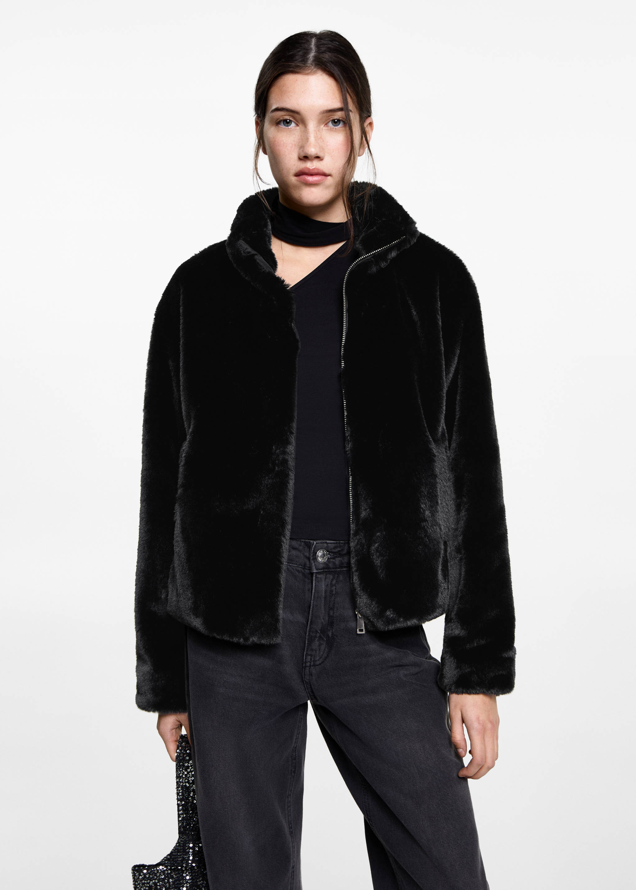 معطف فرو بسحابة - رؤية وسط