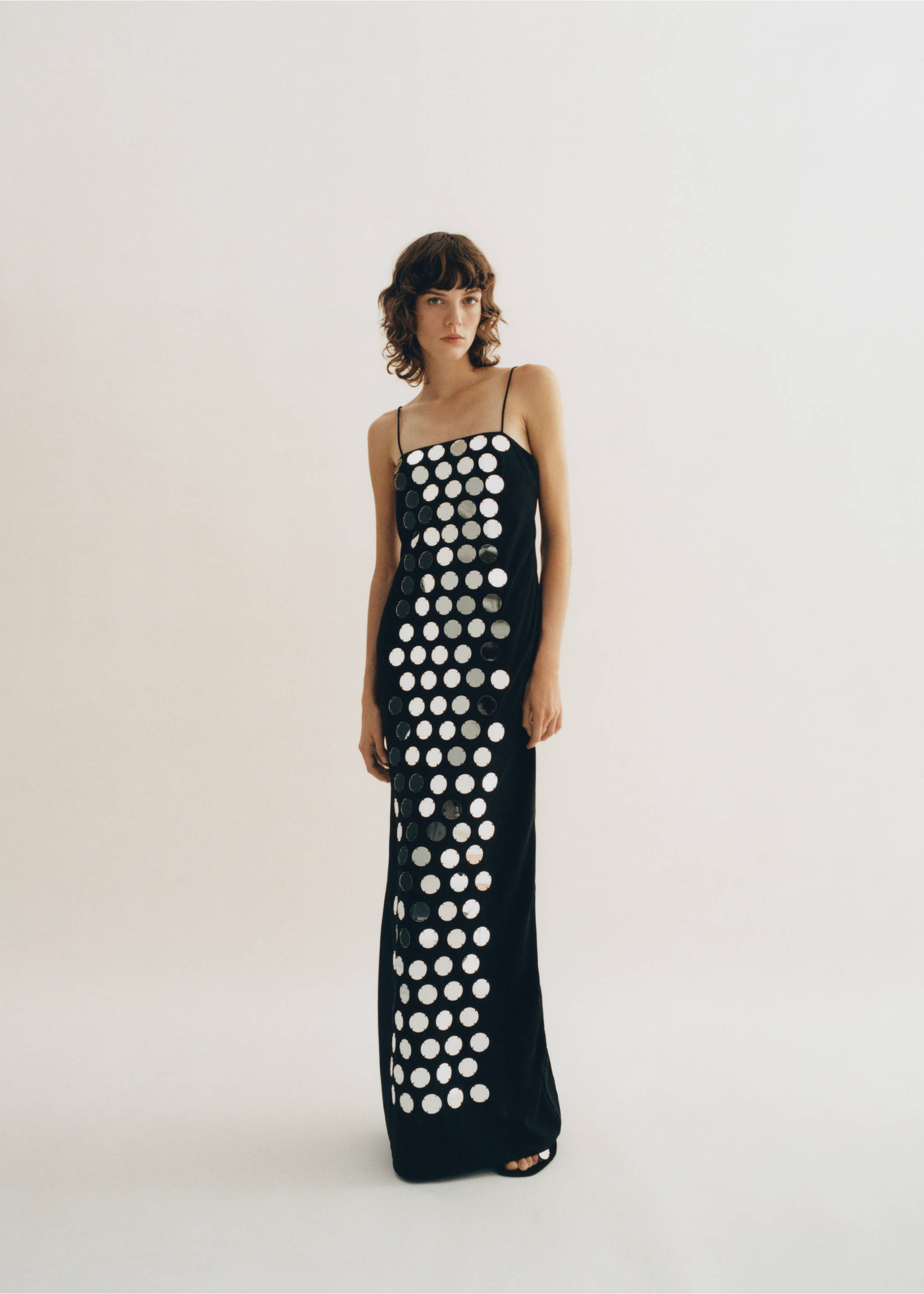 Dress with mirrors and back opening - General plane, Black. Ref: 87040270-00.