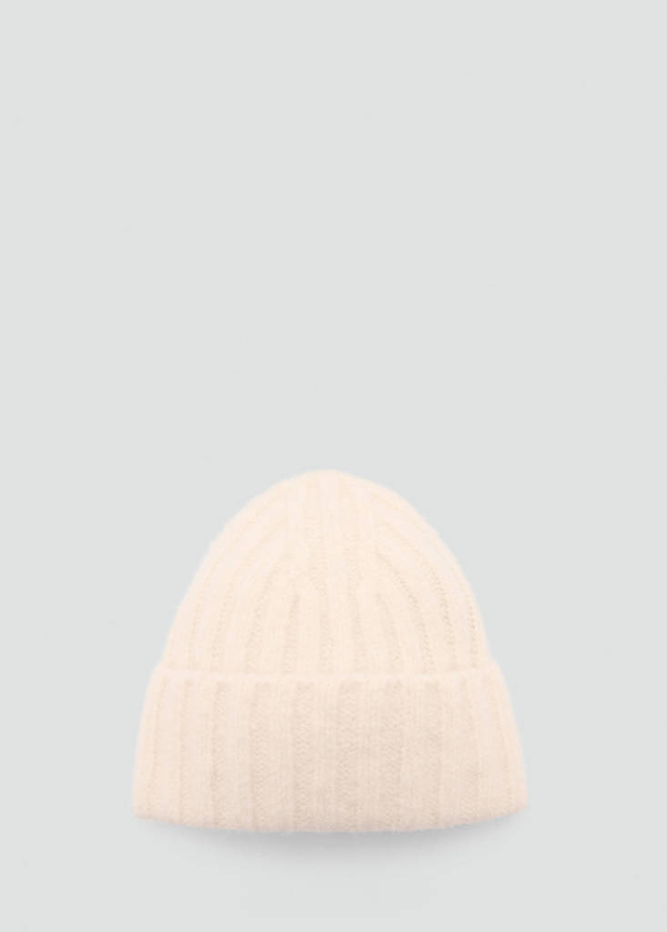 Ribbed knit beanie — Ecru