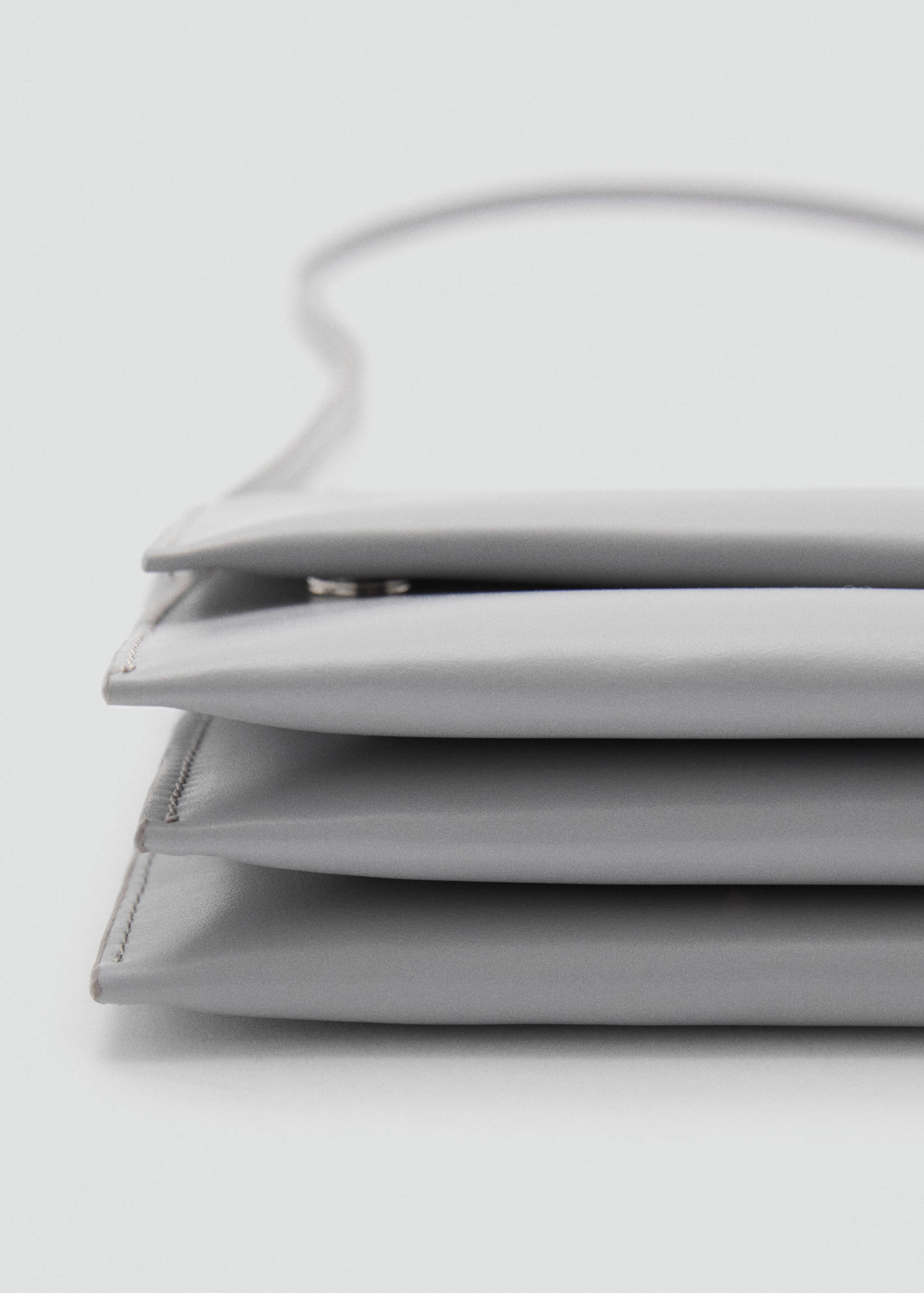 حقيبة كروس بغطاء - تفاصيل المنتج 2