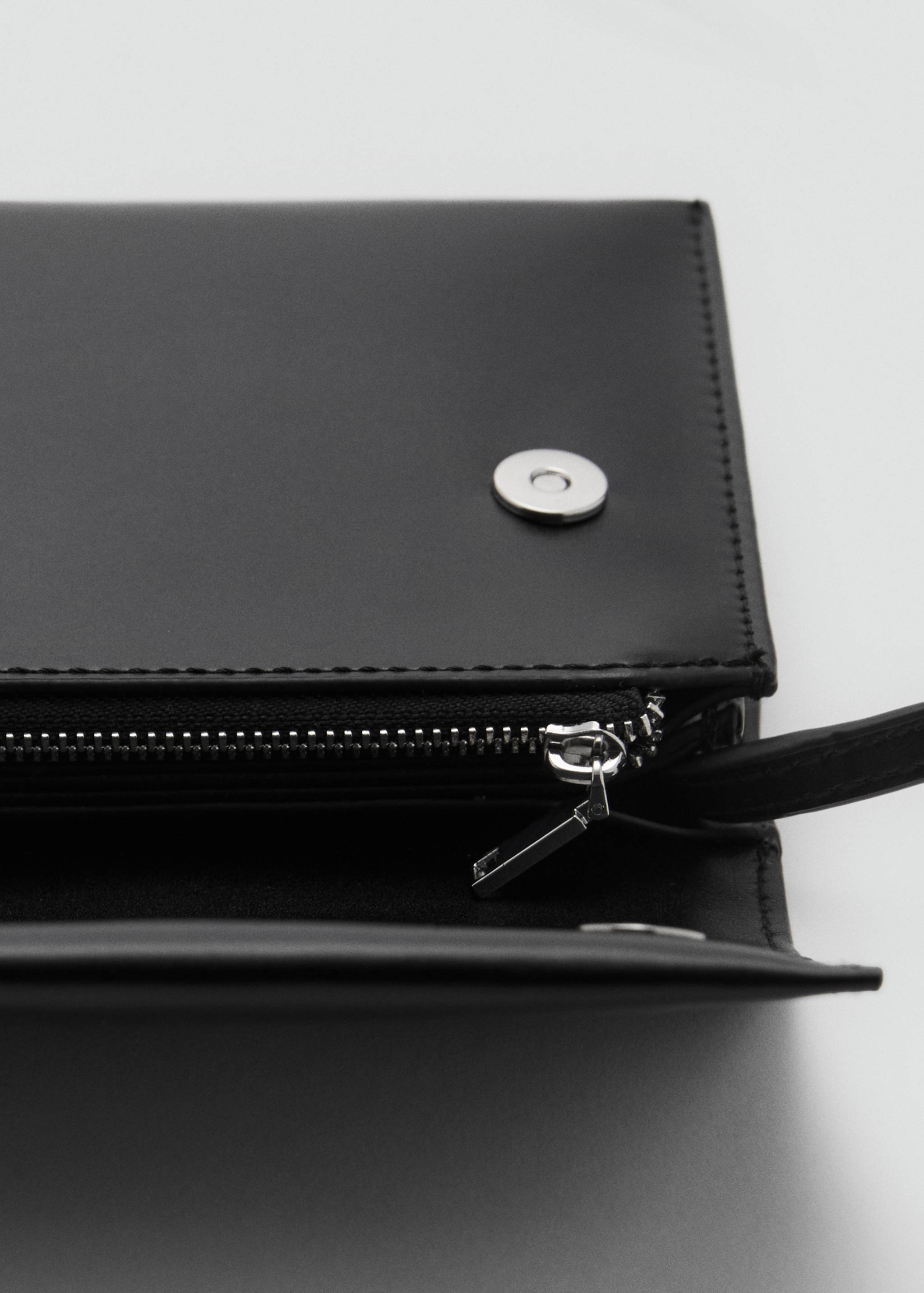 حقيبة كروس بغطاء - تفاصيل المنتج 3