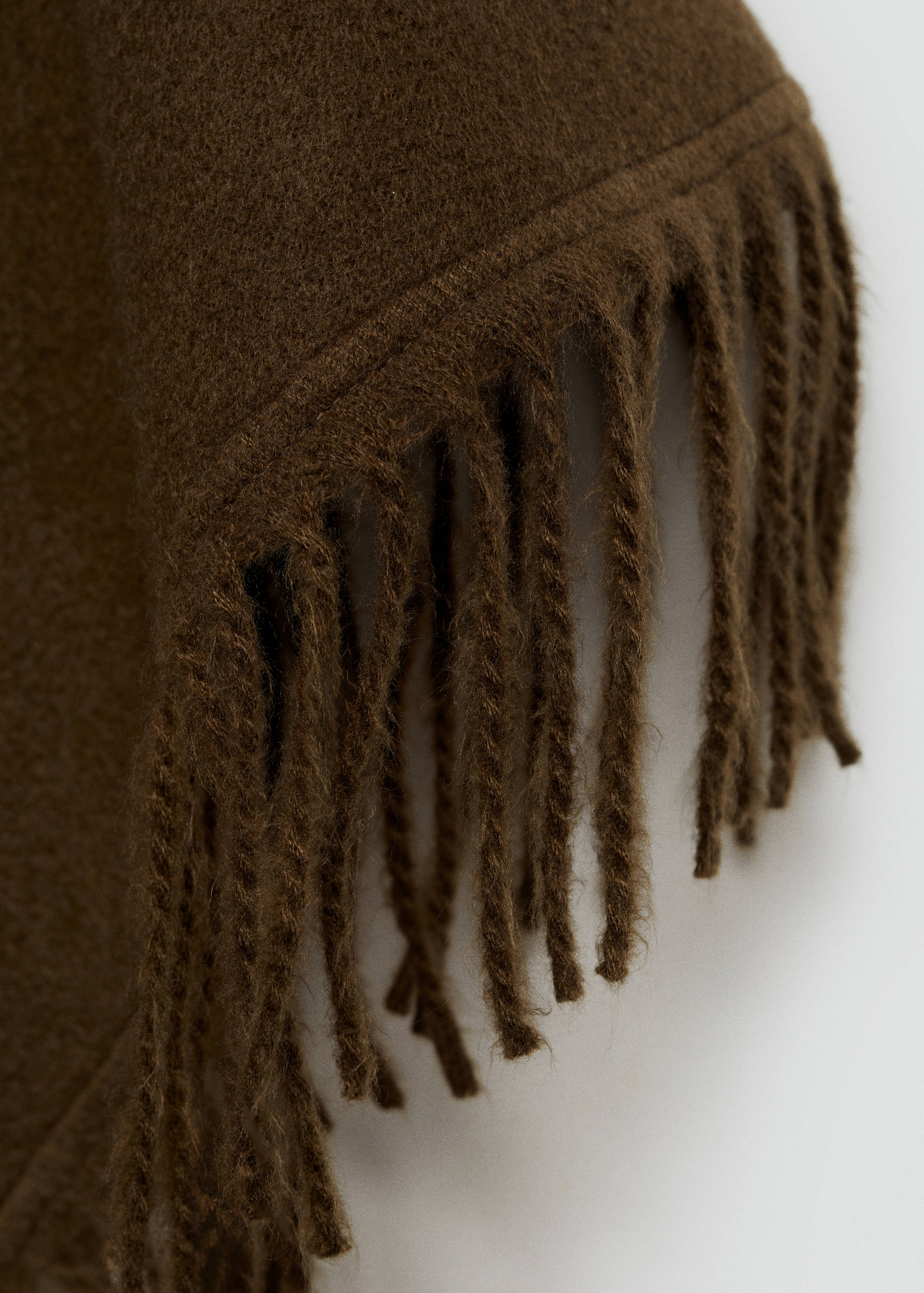 Chal punto terminaciones flecos - Plano medio