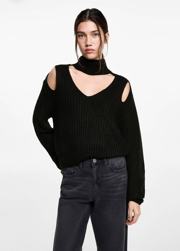 Oversized sweater with openings — Black