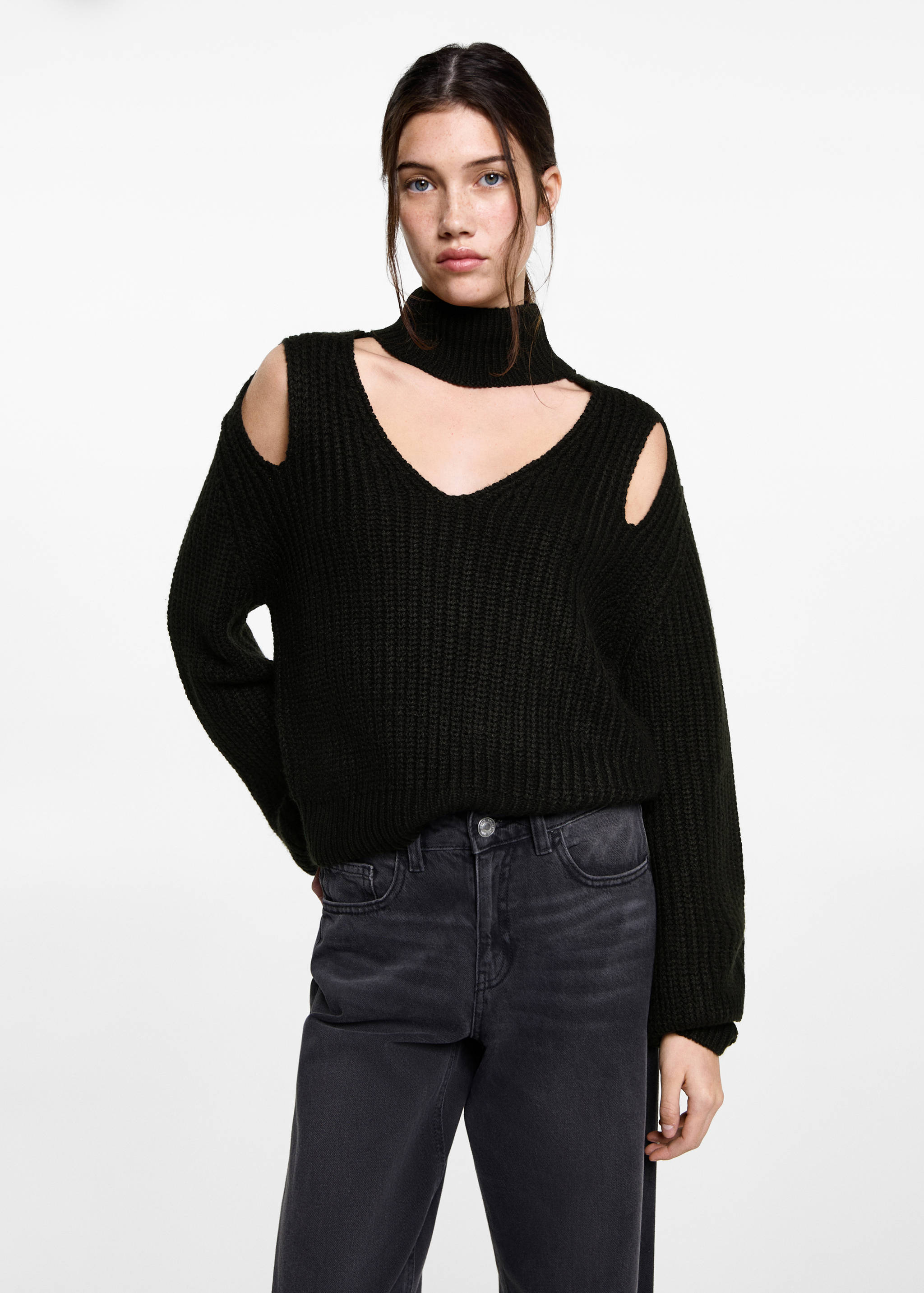 Oversized sweater with openings - Medium plane