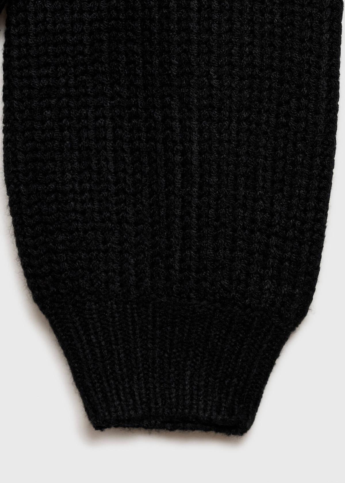 Oversized sweater with openings — Black
