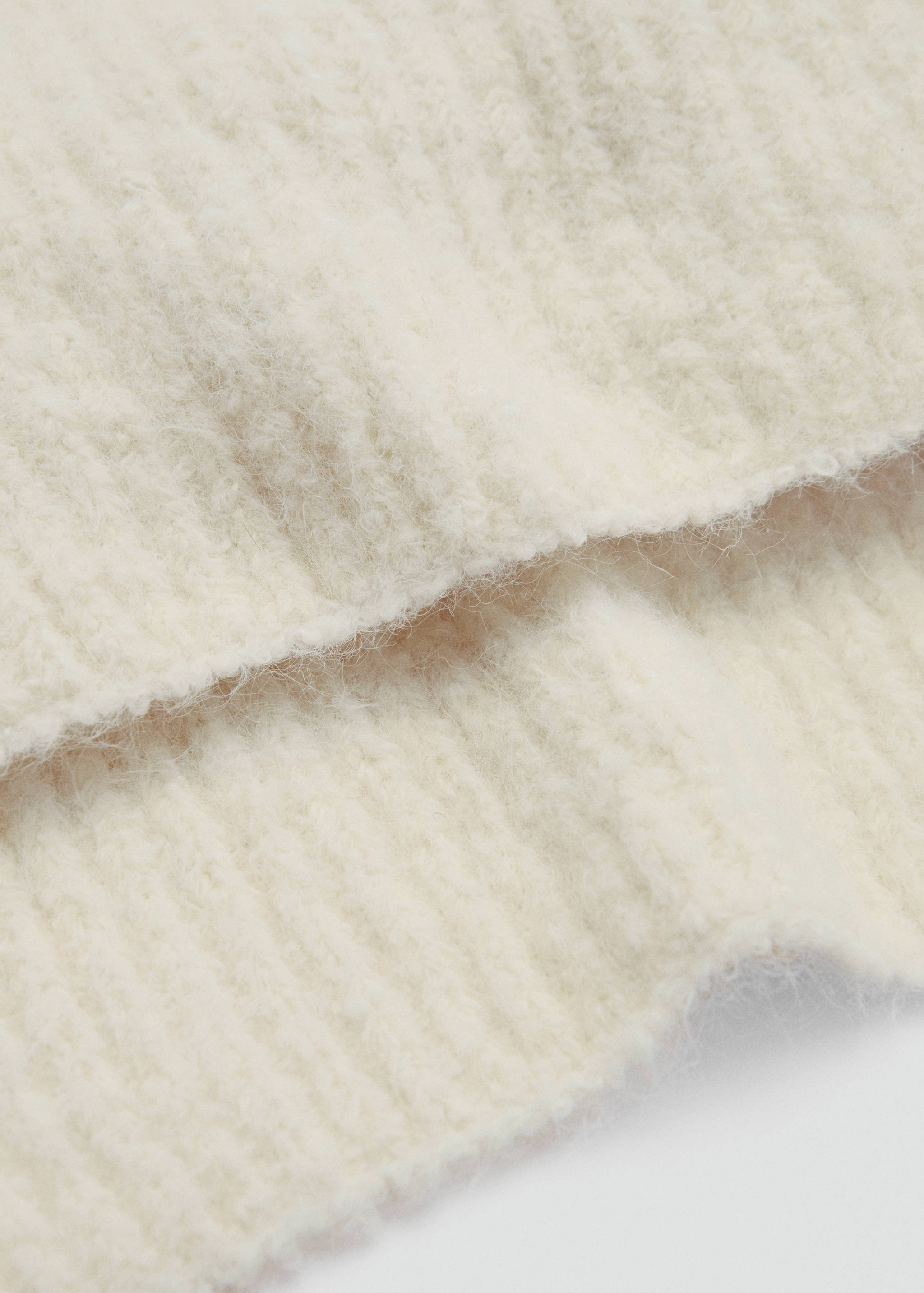 Crop turtleneck shawl - Medium plane