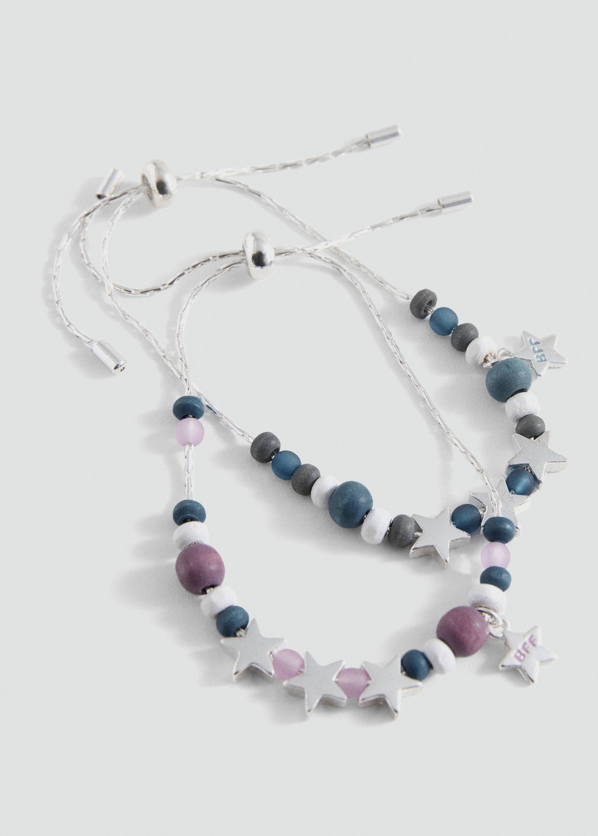 أساور من الخرز في 2 لفة - رؤية وسط