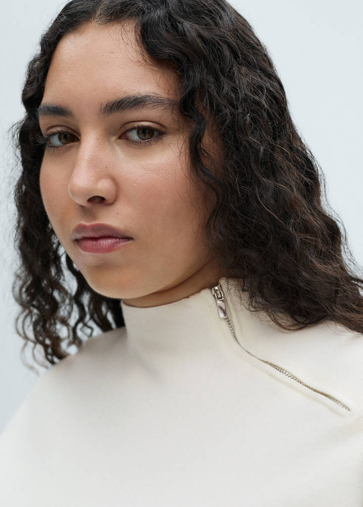 Perkins-neck sweater with zip — Ecru