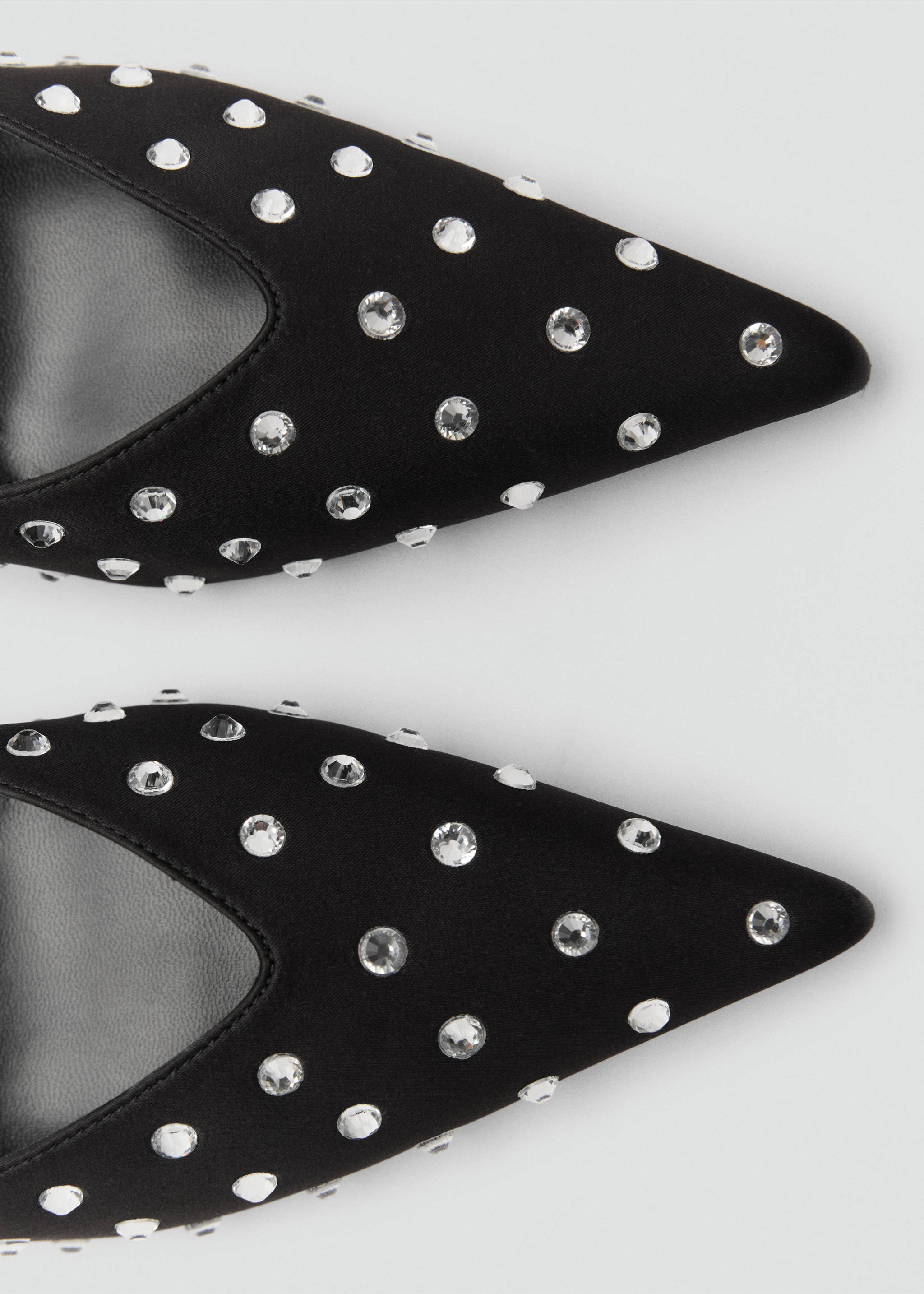 Crystal slingback heeled shoe - Details of the article 2, Black. Ref: 87040360-00.