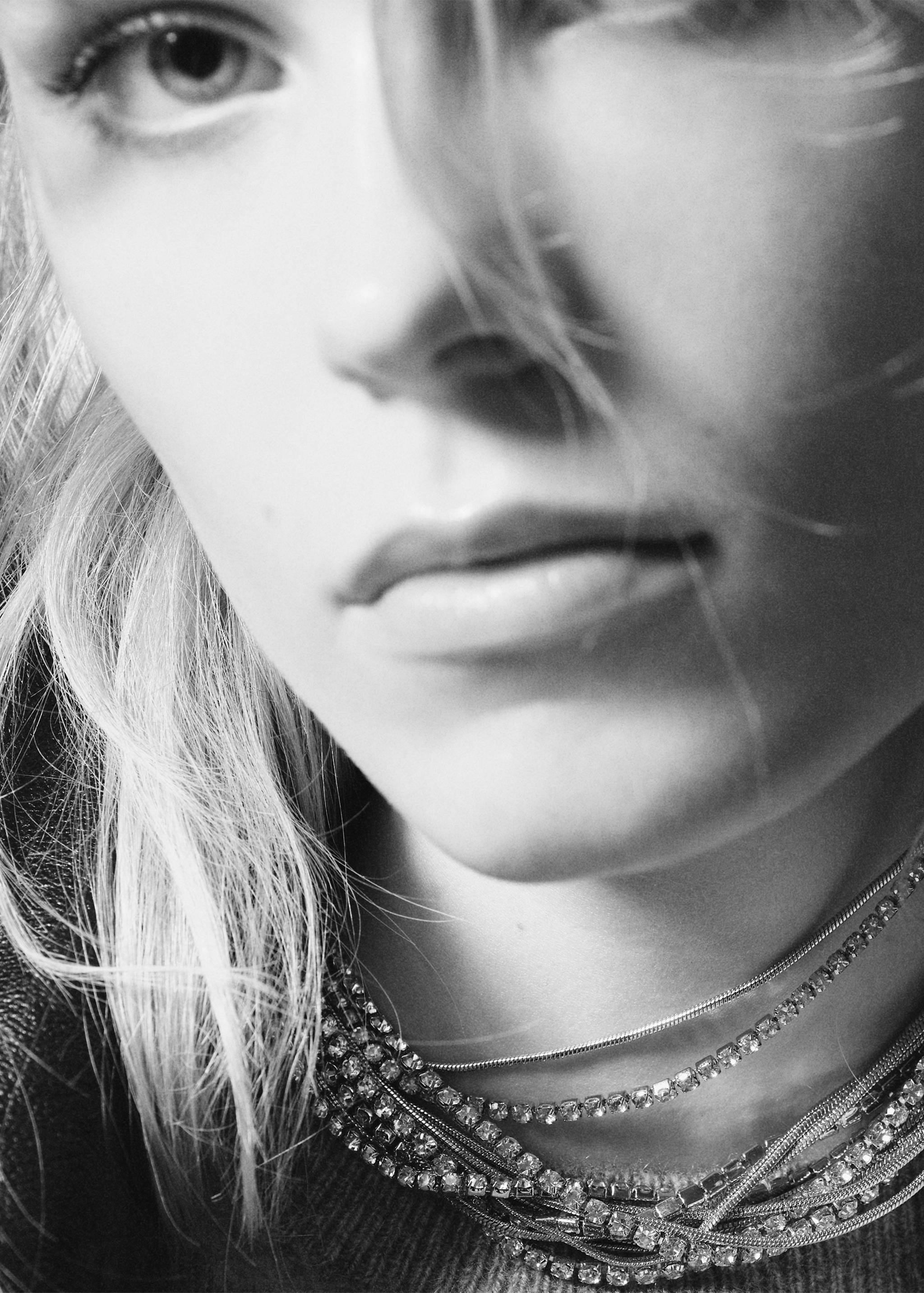 Choker necklace with mixed crystals - General plane