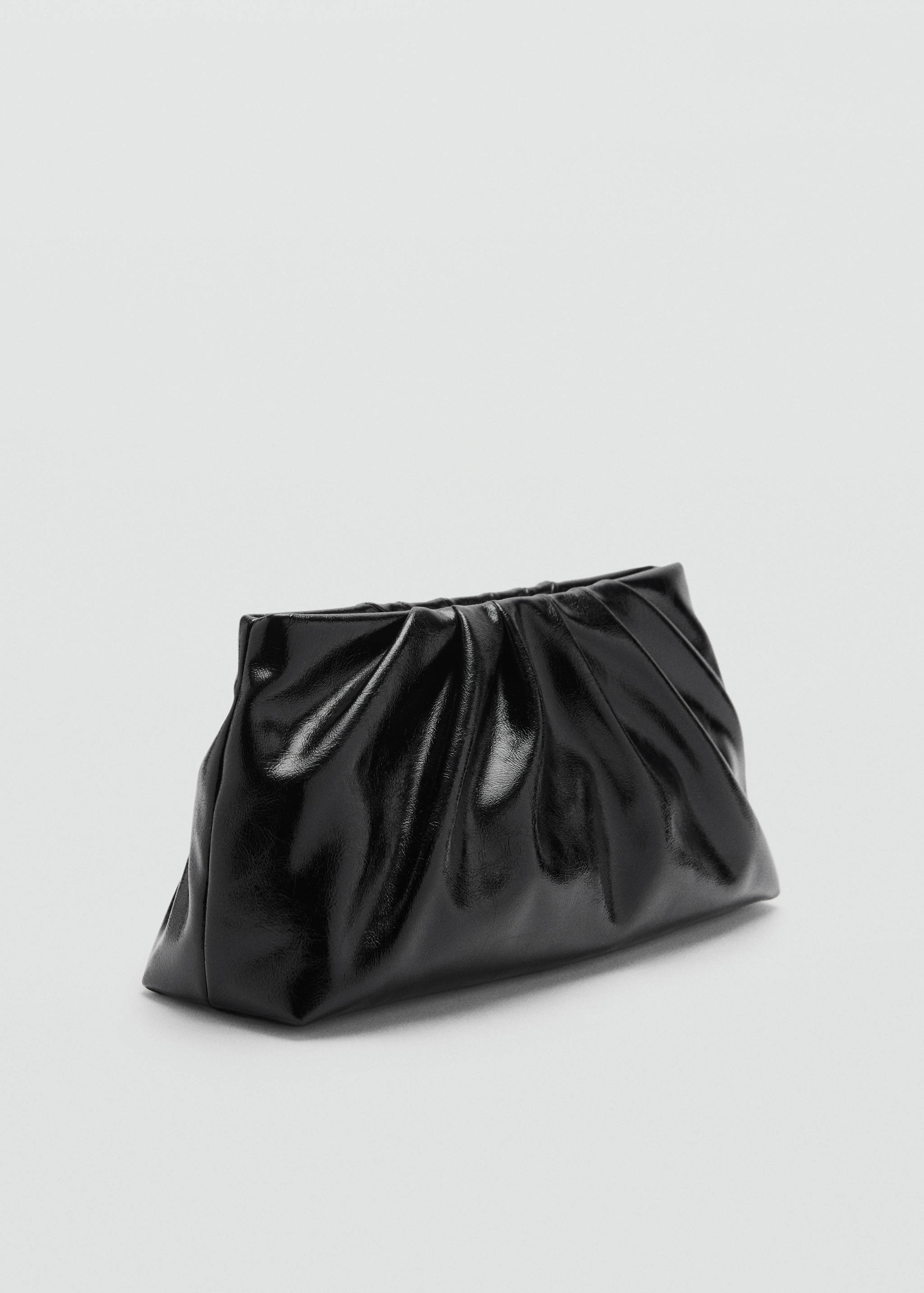 Bolso mano acolchado - Plano medio