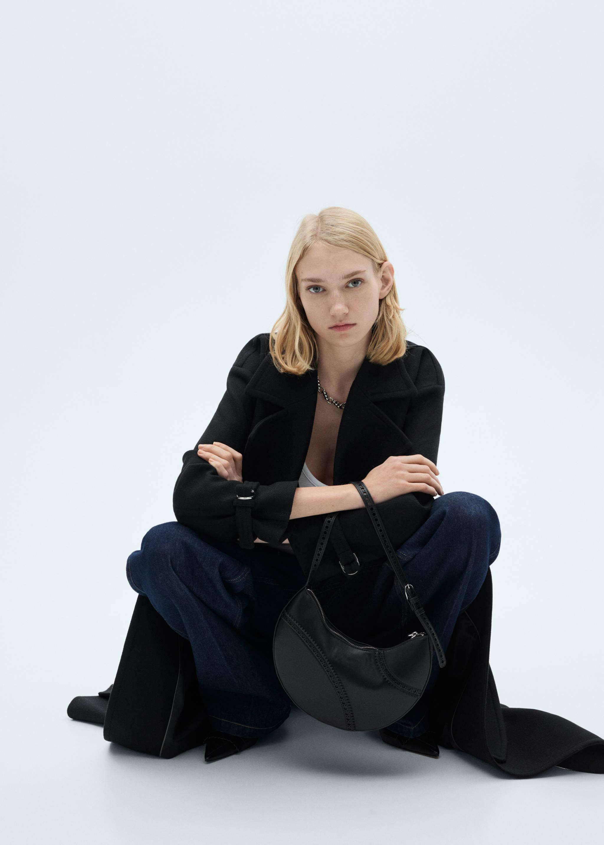 Abrigo lana Manteco maxi solapas - Detalle del artículo 2