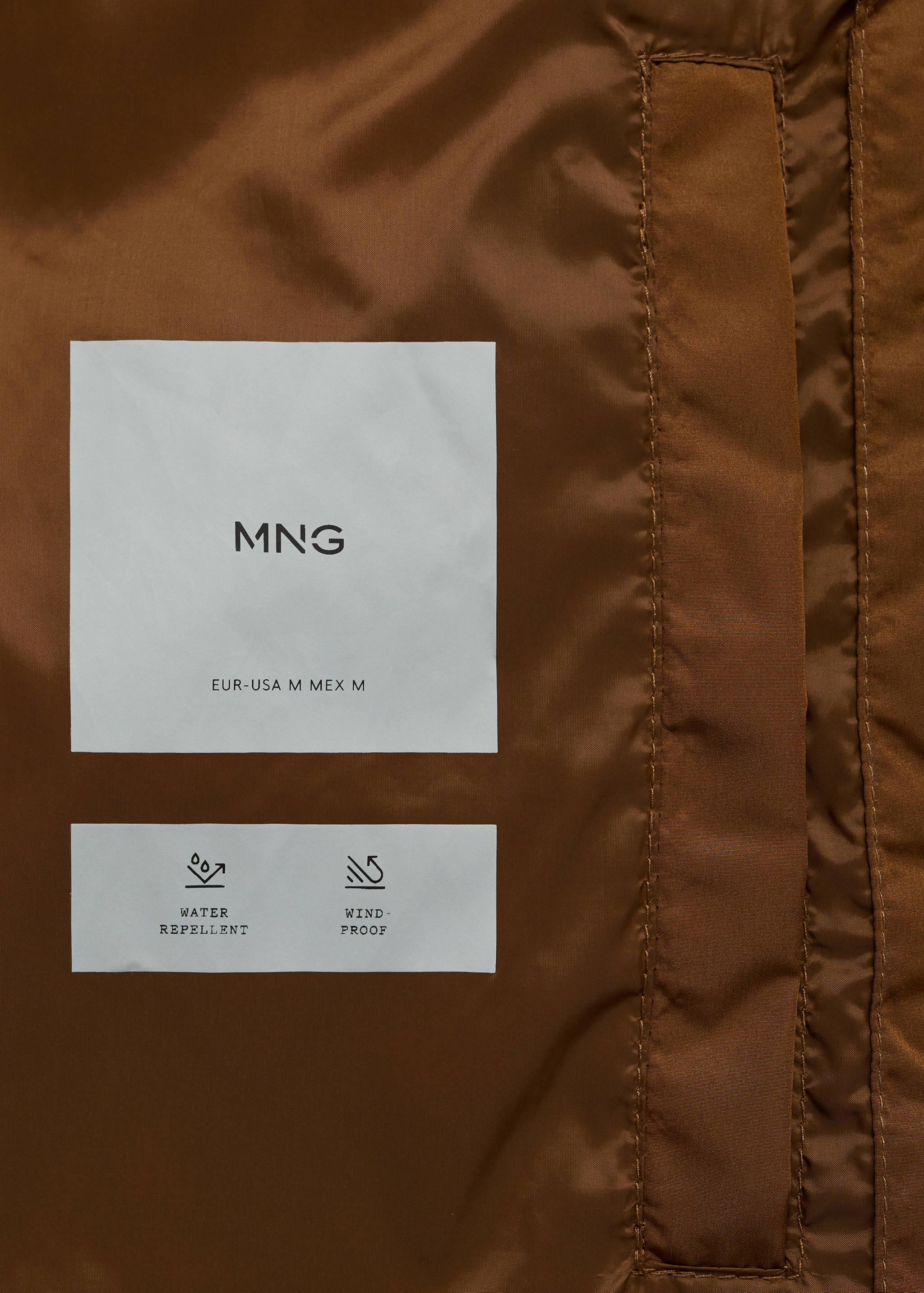 Water-repellent hood puffer coat - Details of the article 0