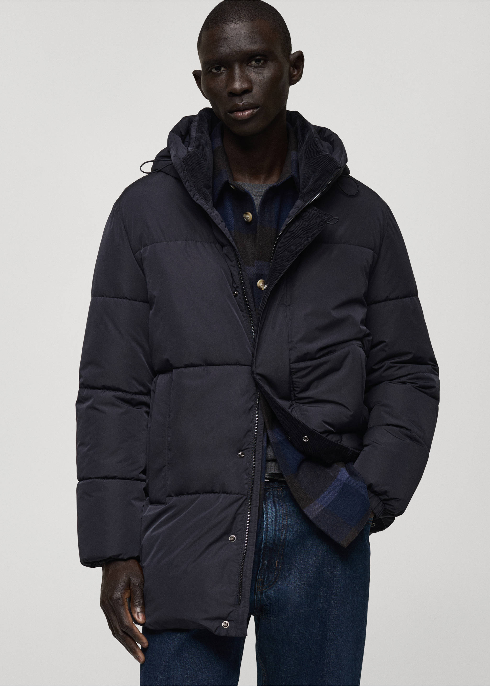 Anorak acolchado capucha water-repellent - Plano medio, Azul marino oscuro. Ref: 87040575-00.