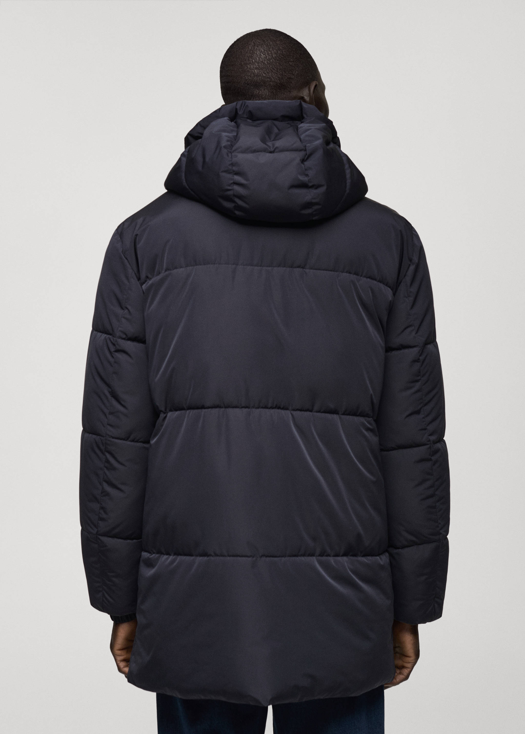 Water-repellent hood puffer coat - Reverse of the article