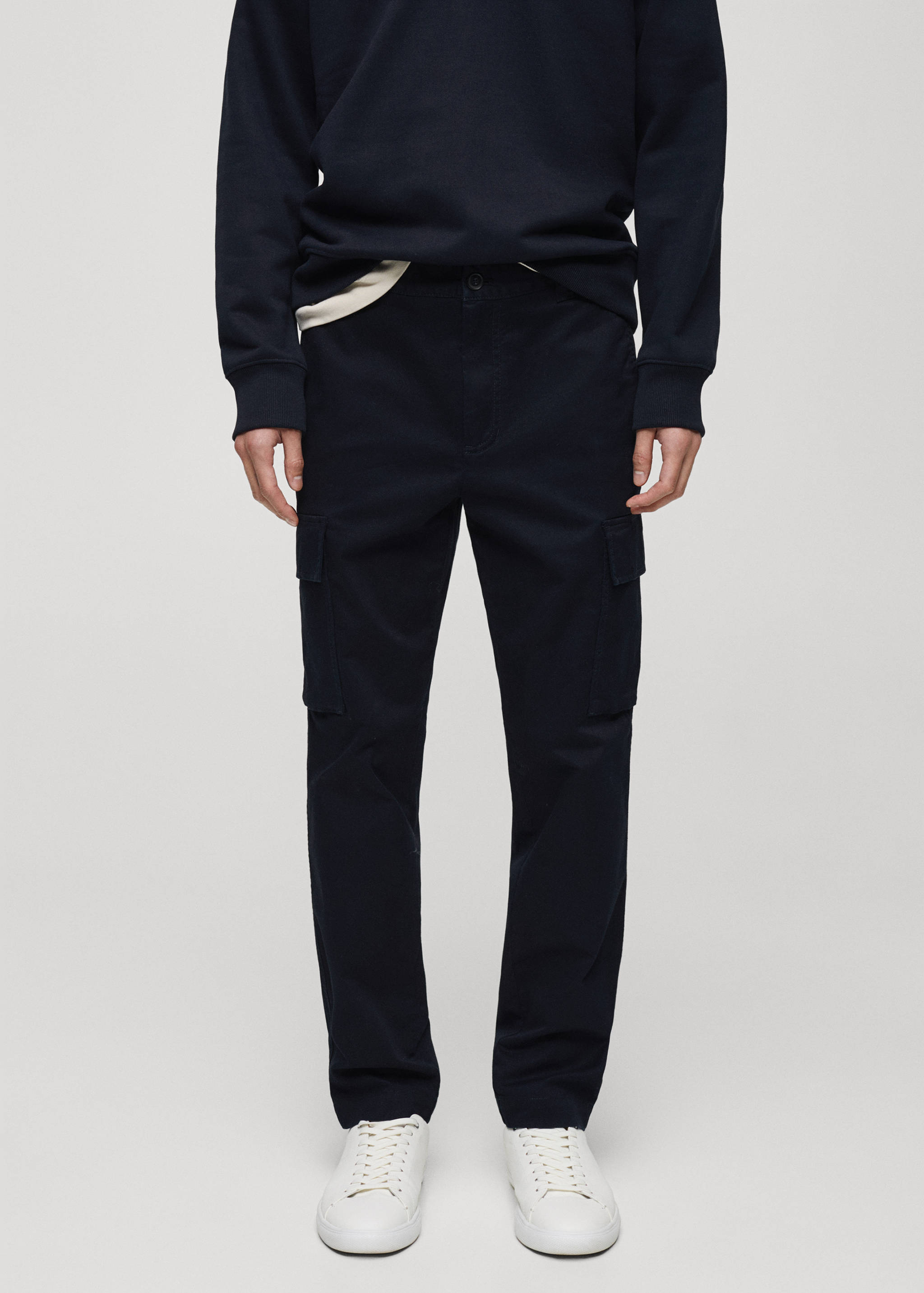 Pantalón cargo algodón regular fit - Plano medio
